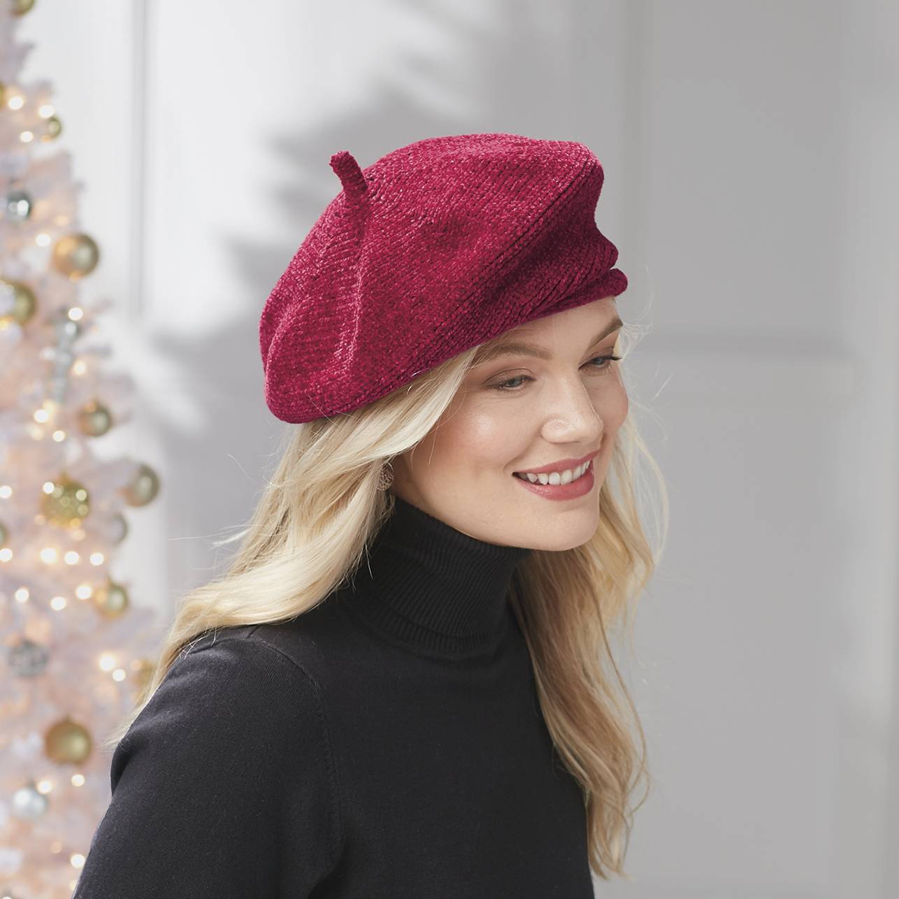 Chenille Beret - Northstyle Catalog