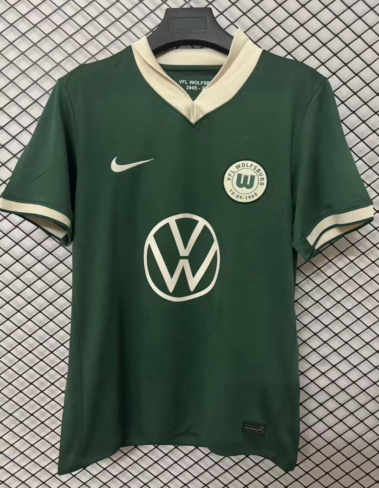 2025-2026 VfL Wolfsburg Commemorative Edition Football Shirt 1:1 Thai Quality