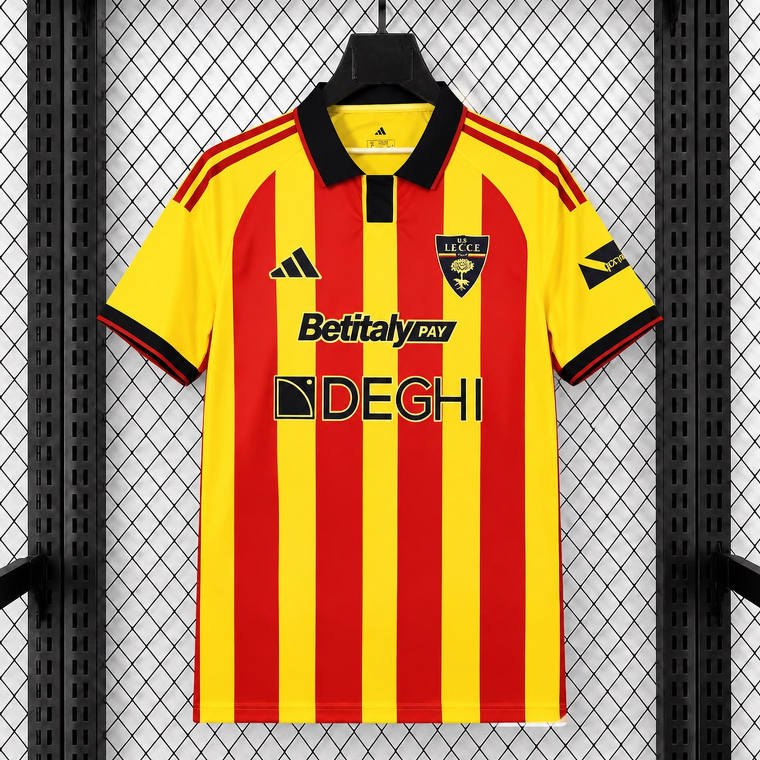 Lecce 26-27 Home Jersey - Fans Version - UnitedFutballJersey