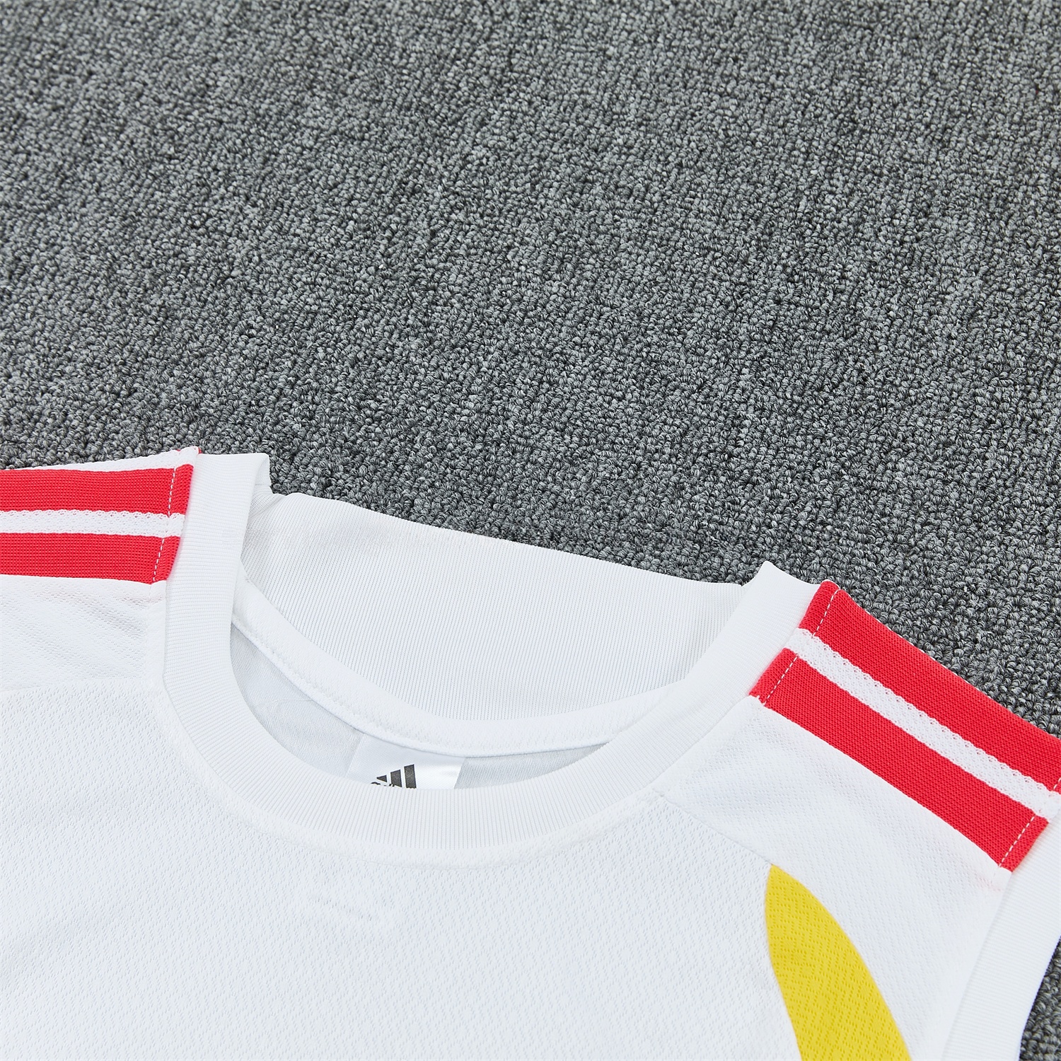 Colombia 2026 Vest Training Set - White Vest and Blue Shorts - UnitedFutballJersey