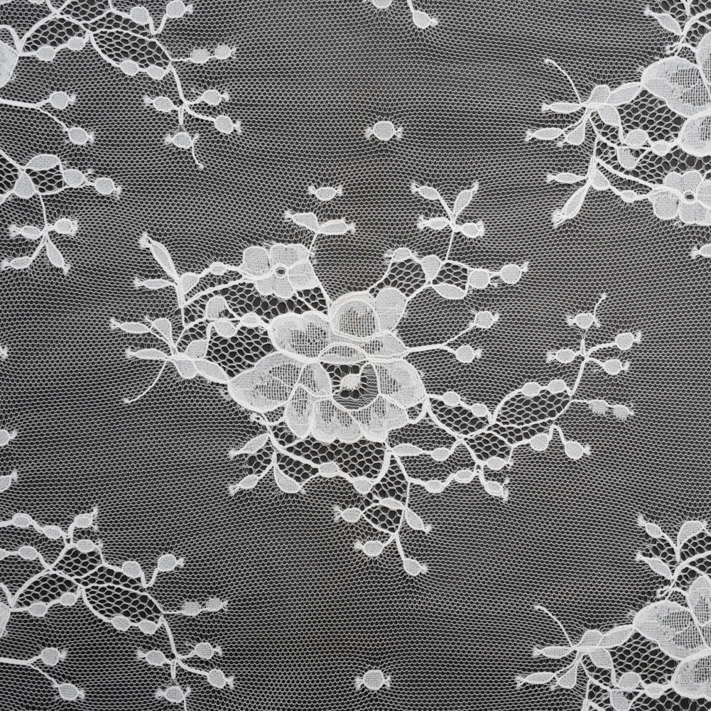 Re-Embroidered Lace with Scalloped Border - White Rose Bunches - Joann Fabrics