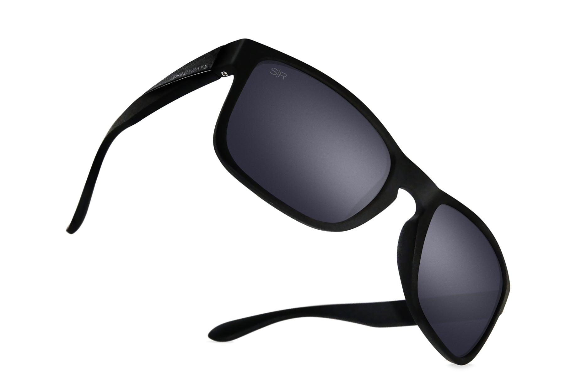 Titan – Blackout Polarized