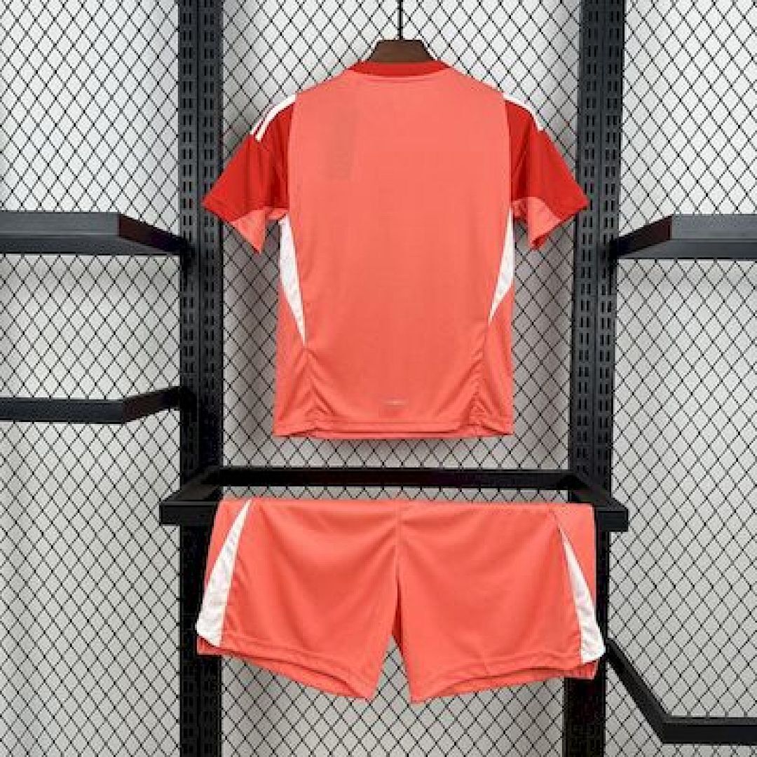 2025/2026 Real Madrid Goalkeeper 02 Football Shirt 1:1 Thai Quality Kids Size