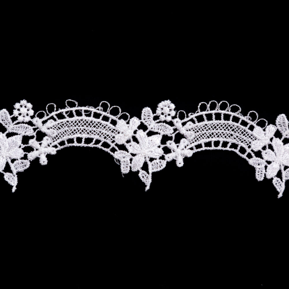 Fancy White Floral Scalloped Venise Lace Trim - 1.5