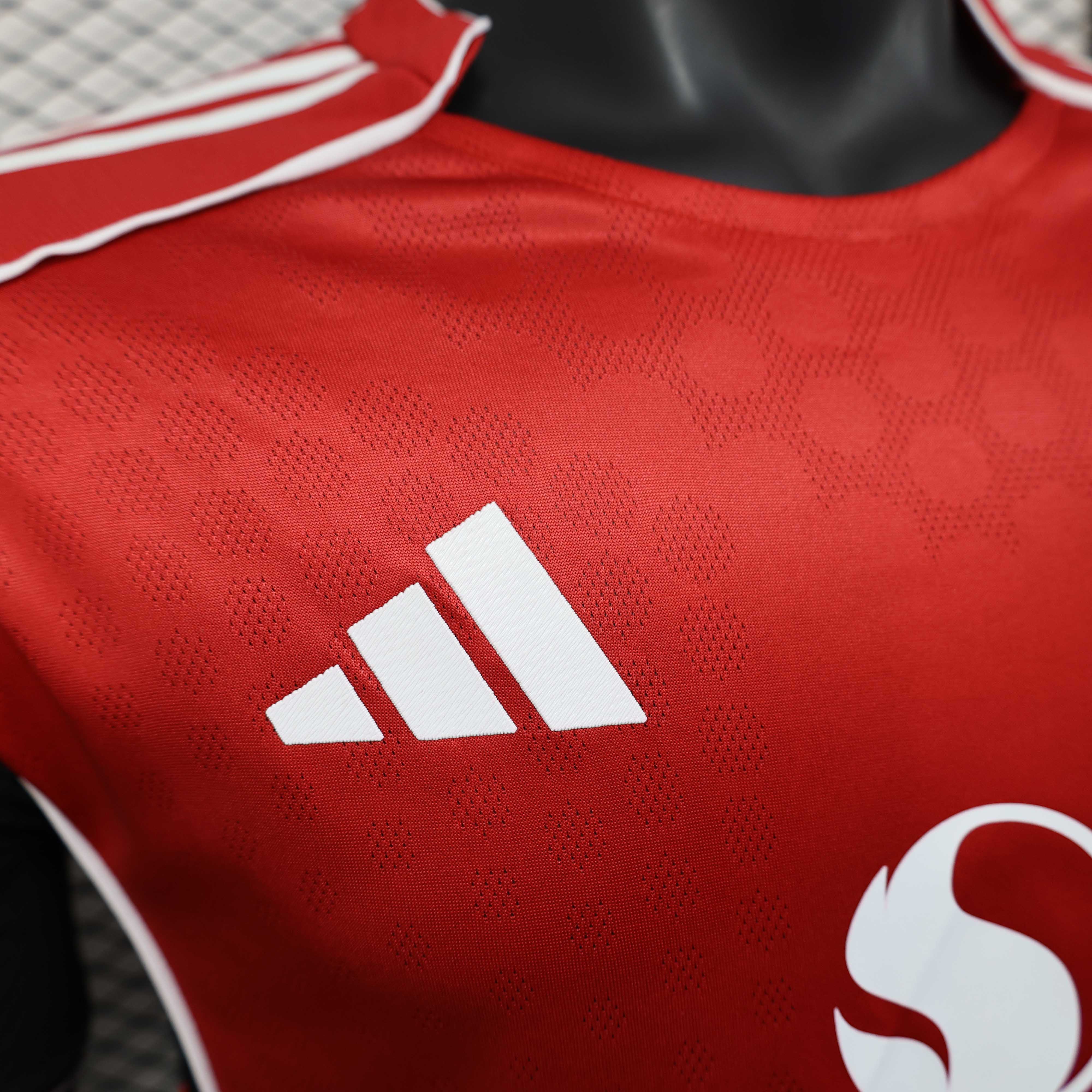 2025/2026 Player Version Manchester United Home 01 Football Shirt 1:1 Thai Quality