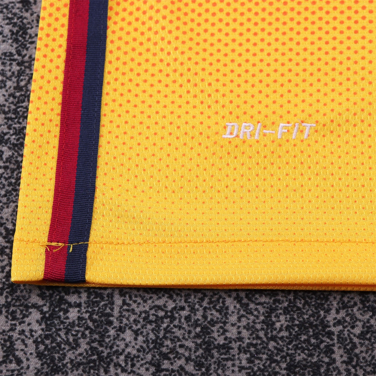 Retro Barcelona 2012-13 Away Kids Kit - UnitedFutballJersey