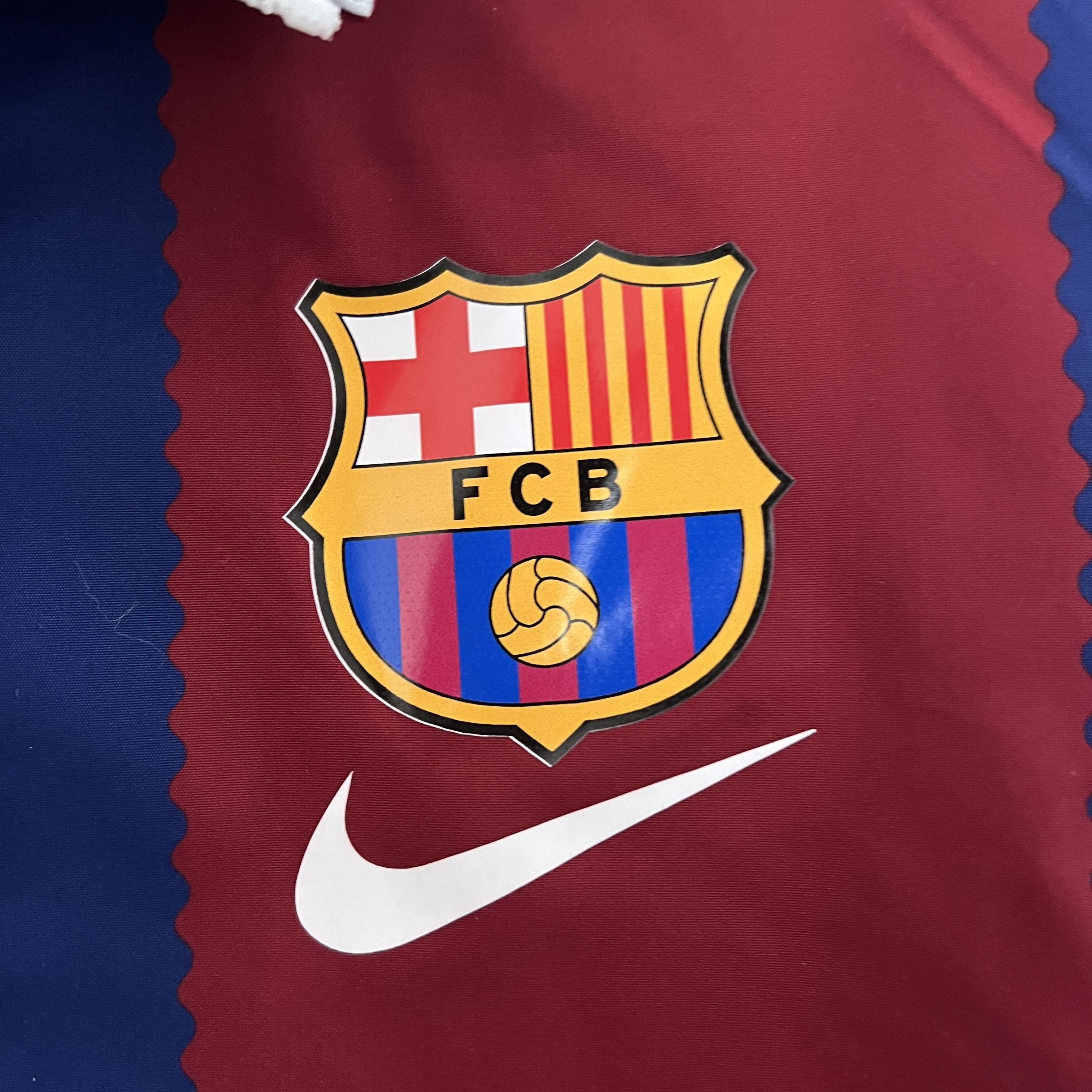 2025/2026 Barcelona Reversible Windbreaker Soccer Jersey 1:1 Thai Quality 04