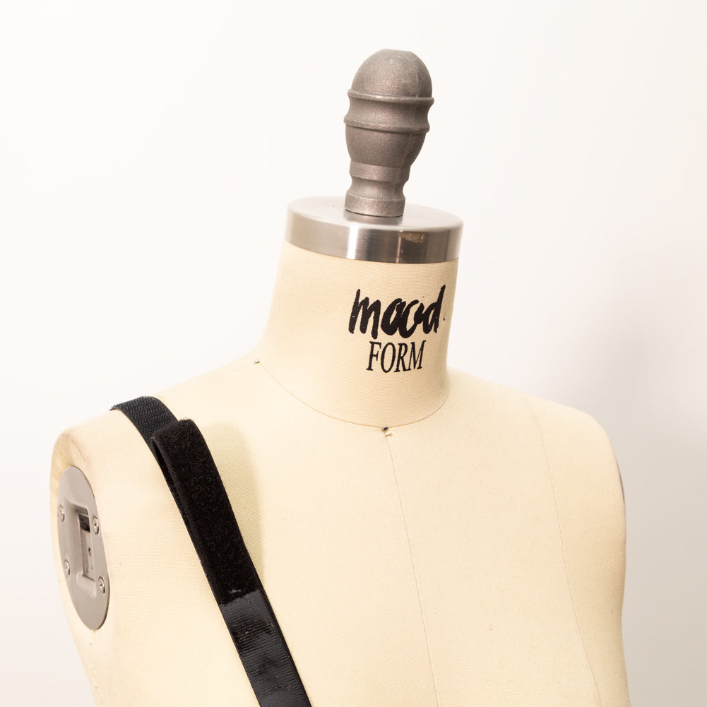 Black Sticky Back VELCRO&reg; Brand Fastener - 0.75