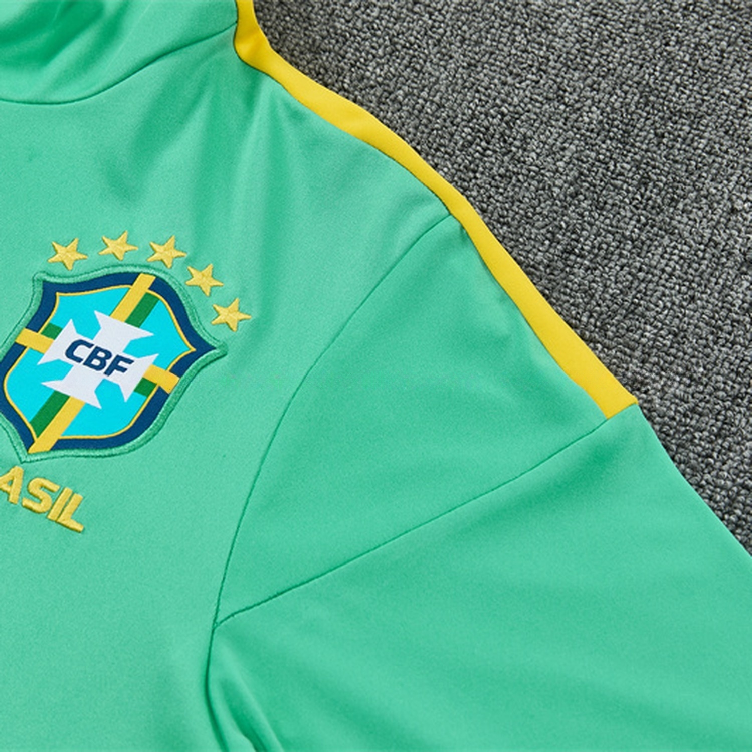 Brazil 2026 Kids Long Sleeve Training Set - Light Green Top & Black Pants - UnitedFutballJersey