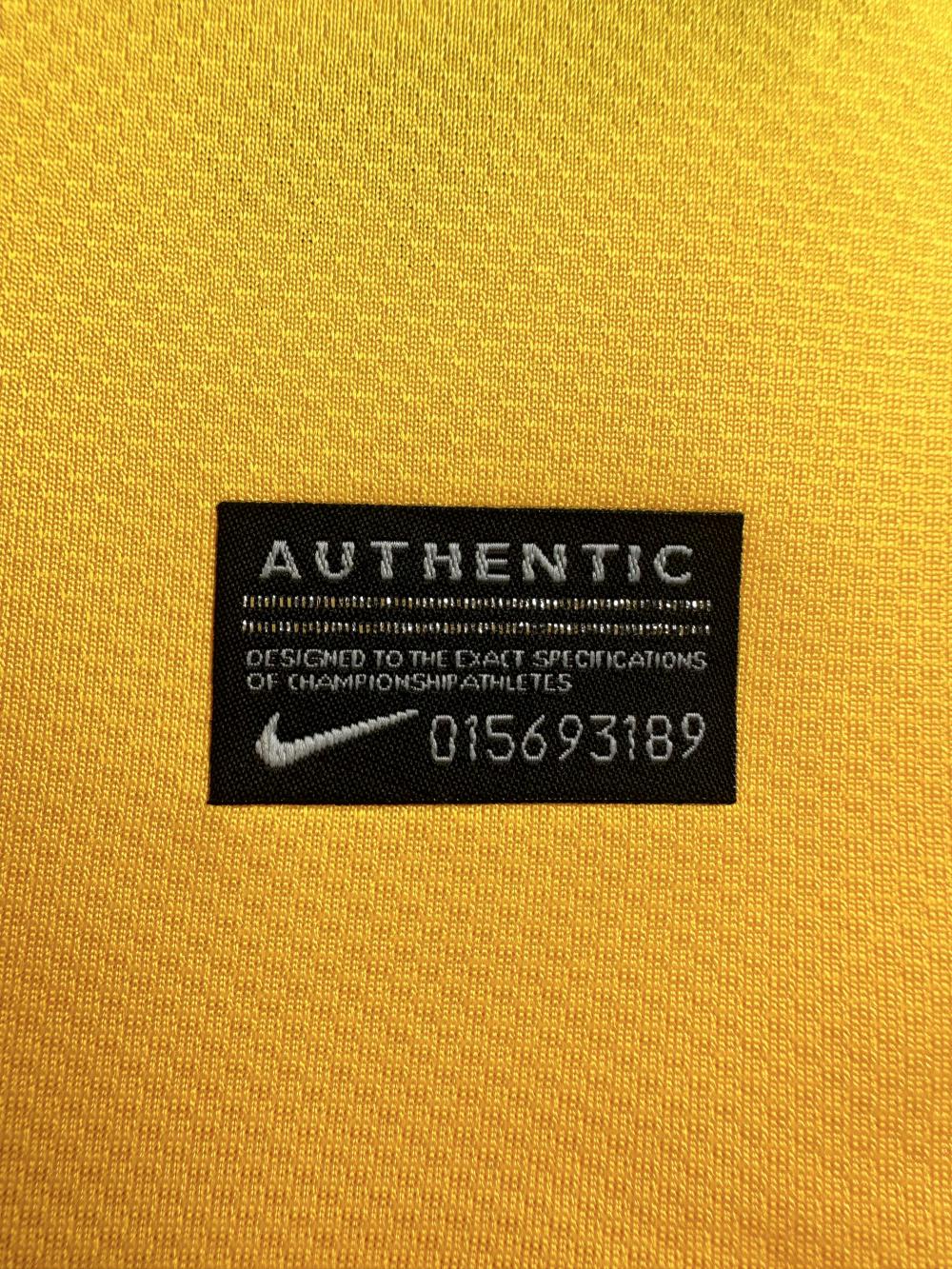 2010 Retro Brazil Home Soccer Jersey 1:1 Thai Quality