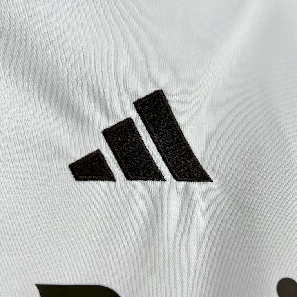 2025/2026 Real Madrid Home Football Jersey 1:1 Thai Quality