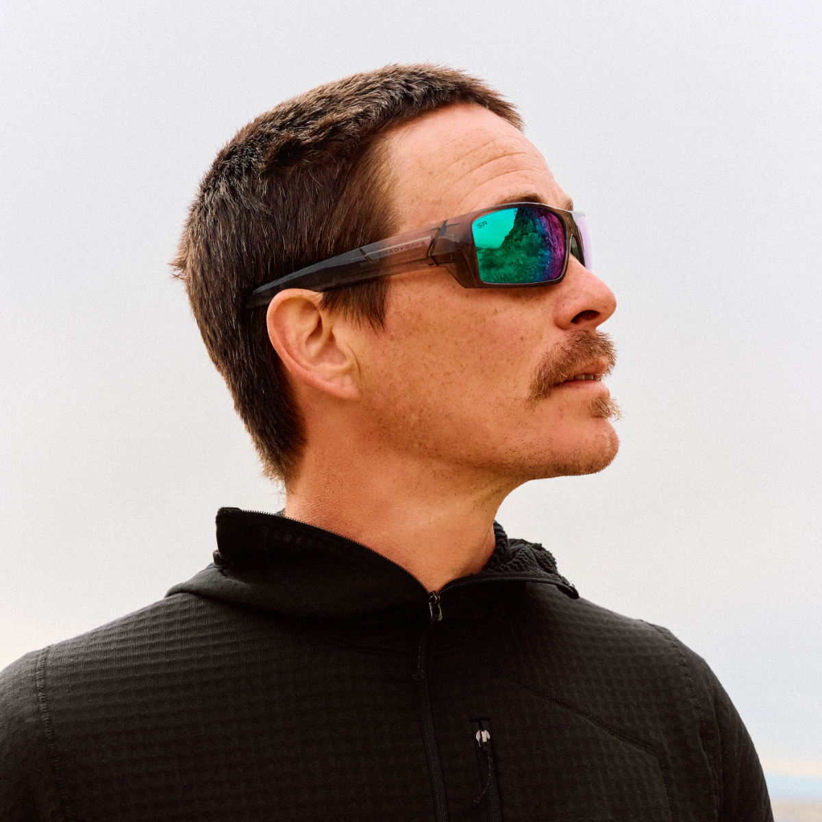 Reign – Emerald Smoke Polarized
