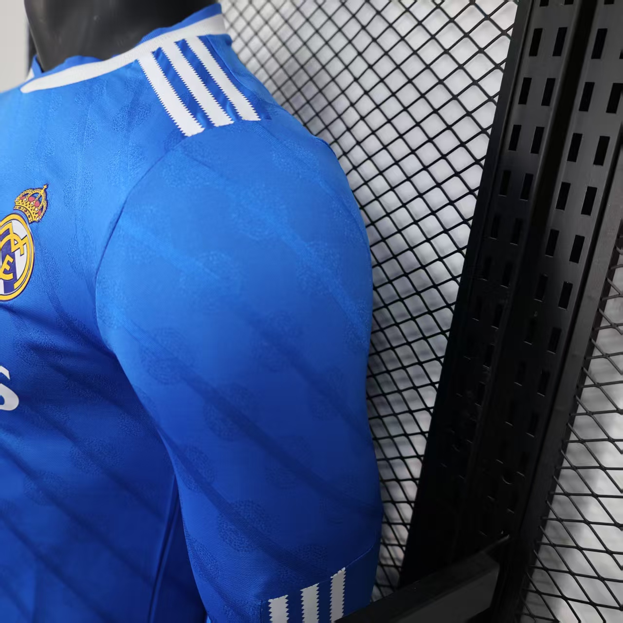 2025/2026  Long Sleeve Player Version Real Madrid Third Away Football Jersey 1:1 Thai Quality
