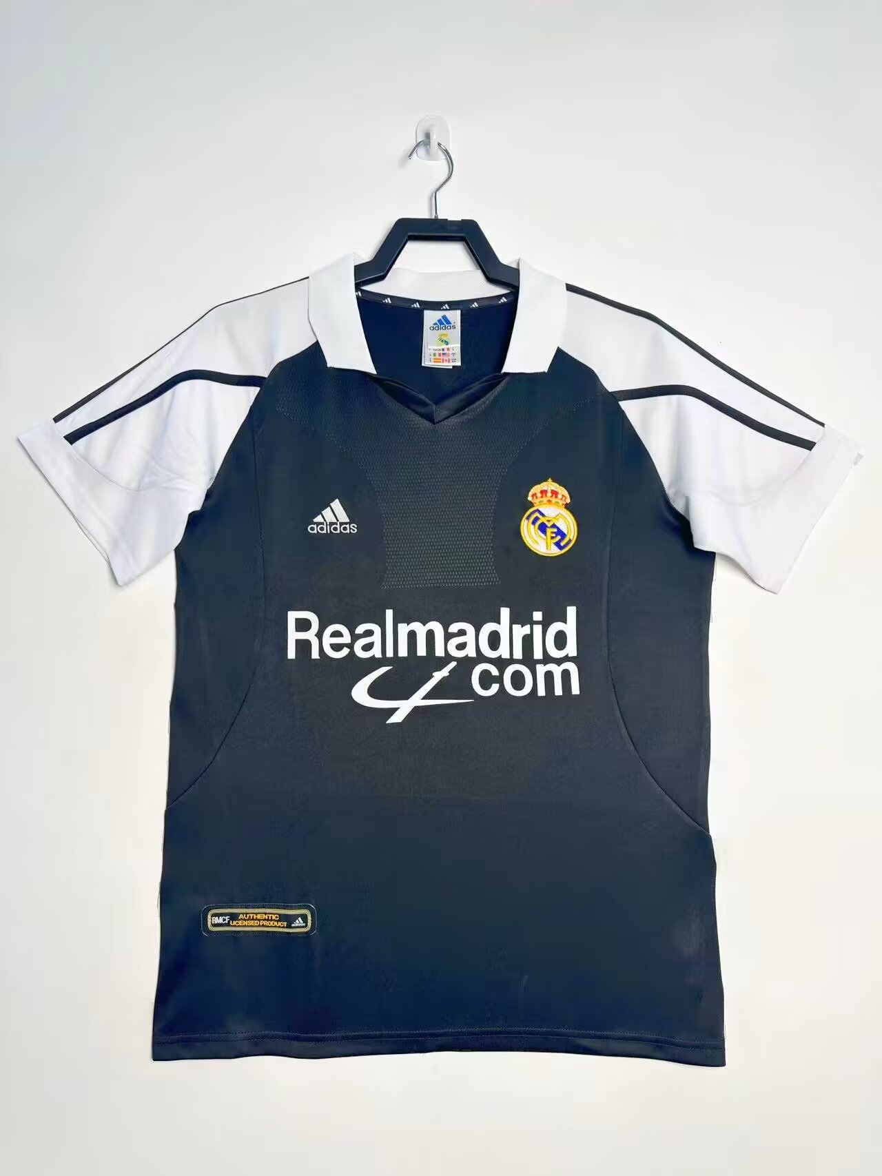 2001/2002 Retro Real Madrid Away Soccer Jersey 1:1 Thai Quality