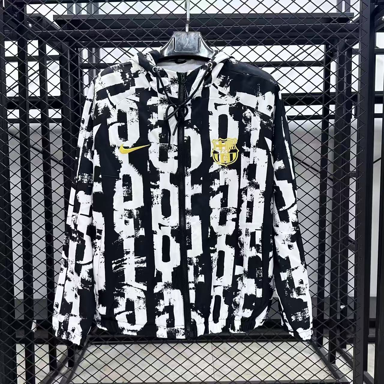 2025/2026 Barcelona Windbreaker Black-White Jersey 1:1 Thai Quality
