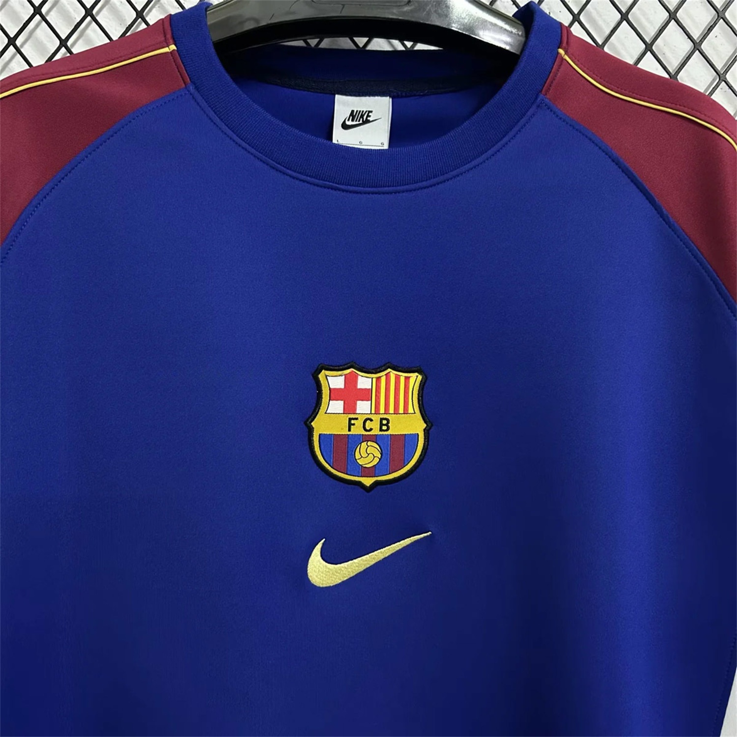 Barcelona 25-26 Blue And Red Unisex Pullover Hoodie - UnitedFutballJersey