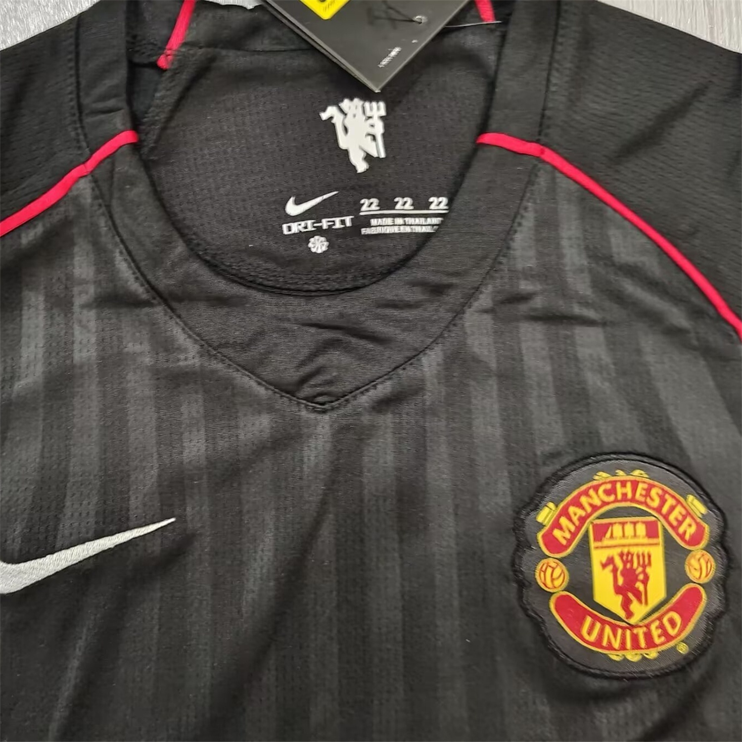 Retro Manchester United 2007-08 Away Black Kids Kit - UnitedFutballJersey