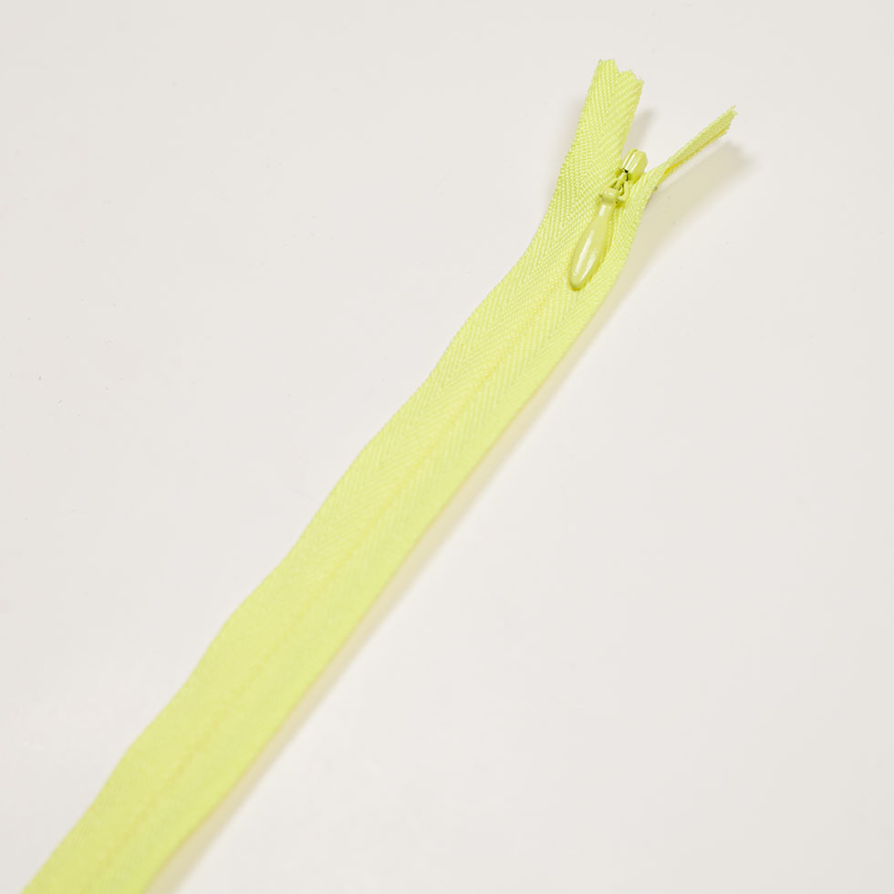 Invisible Zipper 24