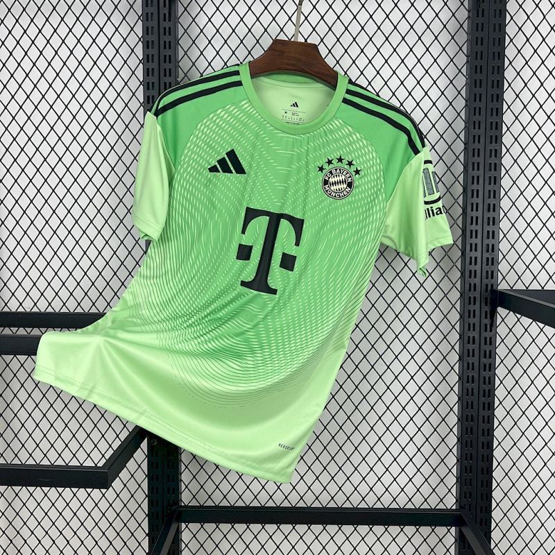 2025/2026 Bayern Munich Training Football Jersey 1:1 Thai Quality