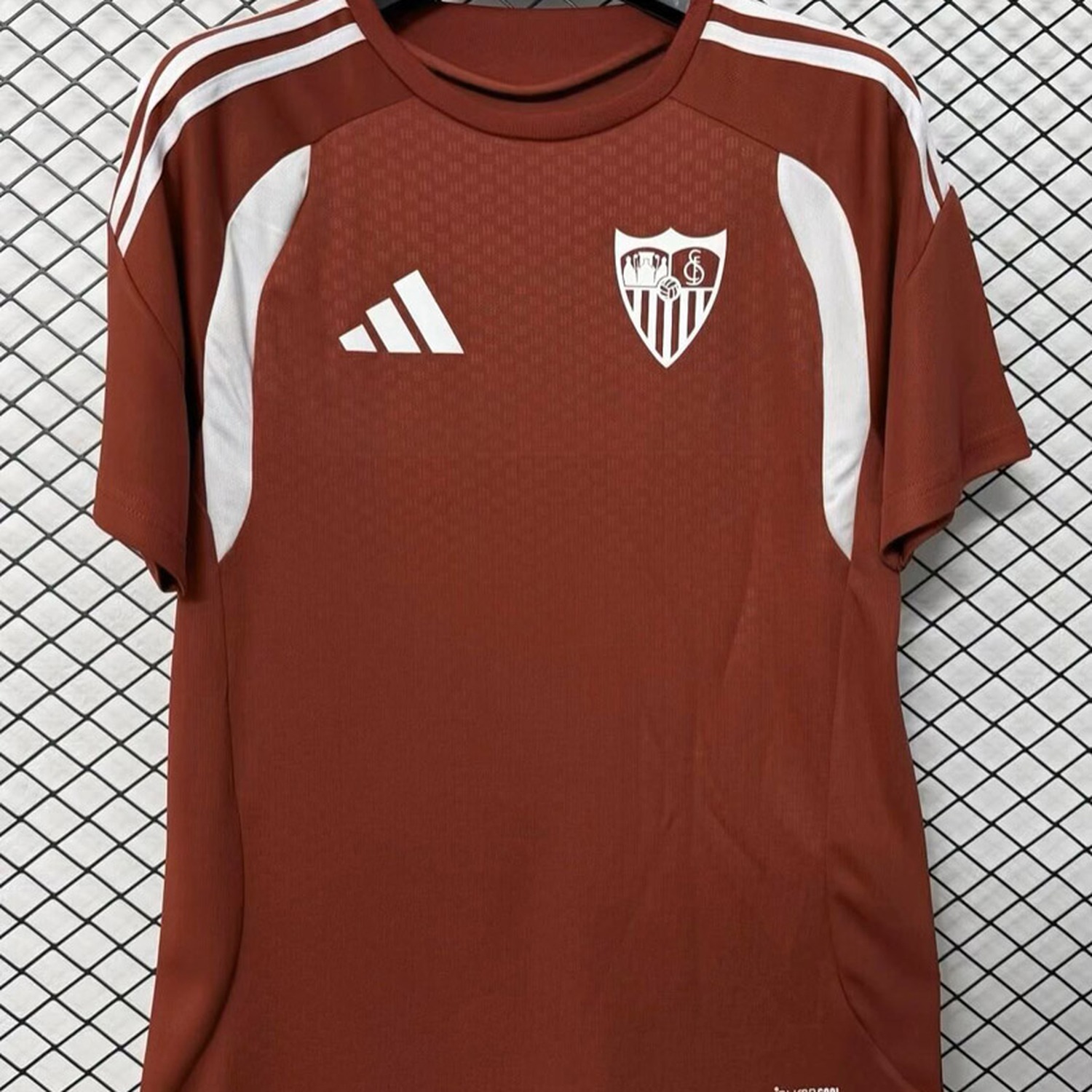 Sevilla 26-27 Red Training Jersey - Fans Version - UnitedFutballJersey