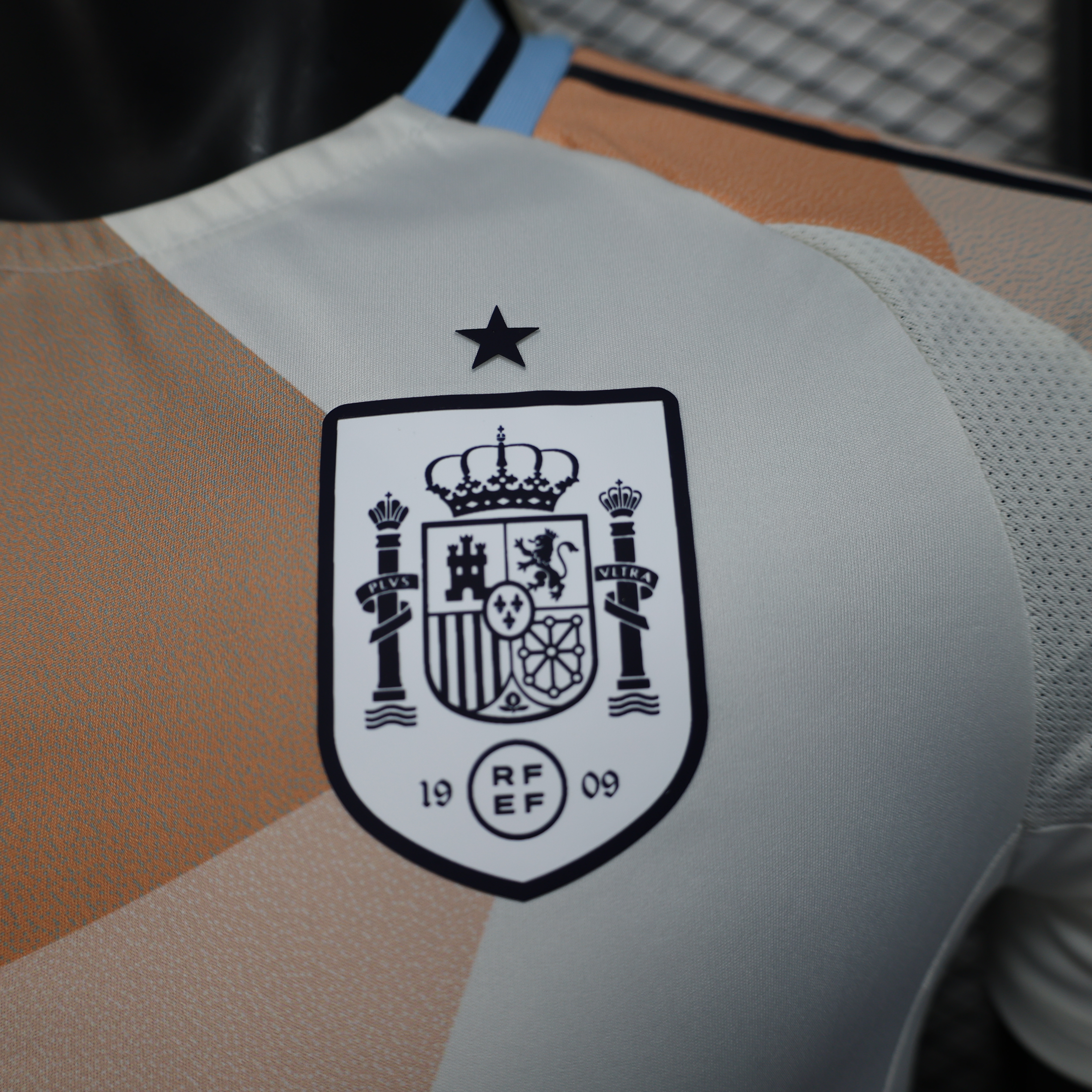2025/2026 Player Version Spain pre-match Football Jersey 1:1 Thai Quality