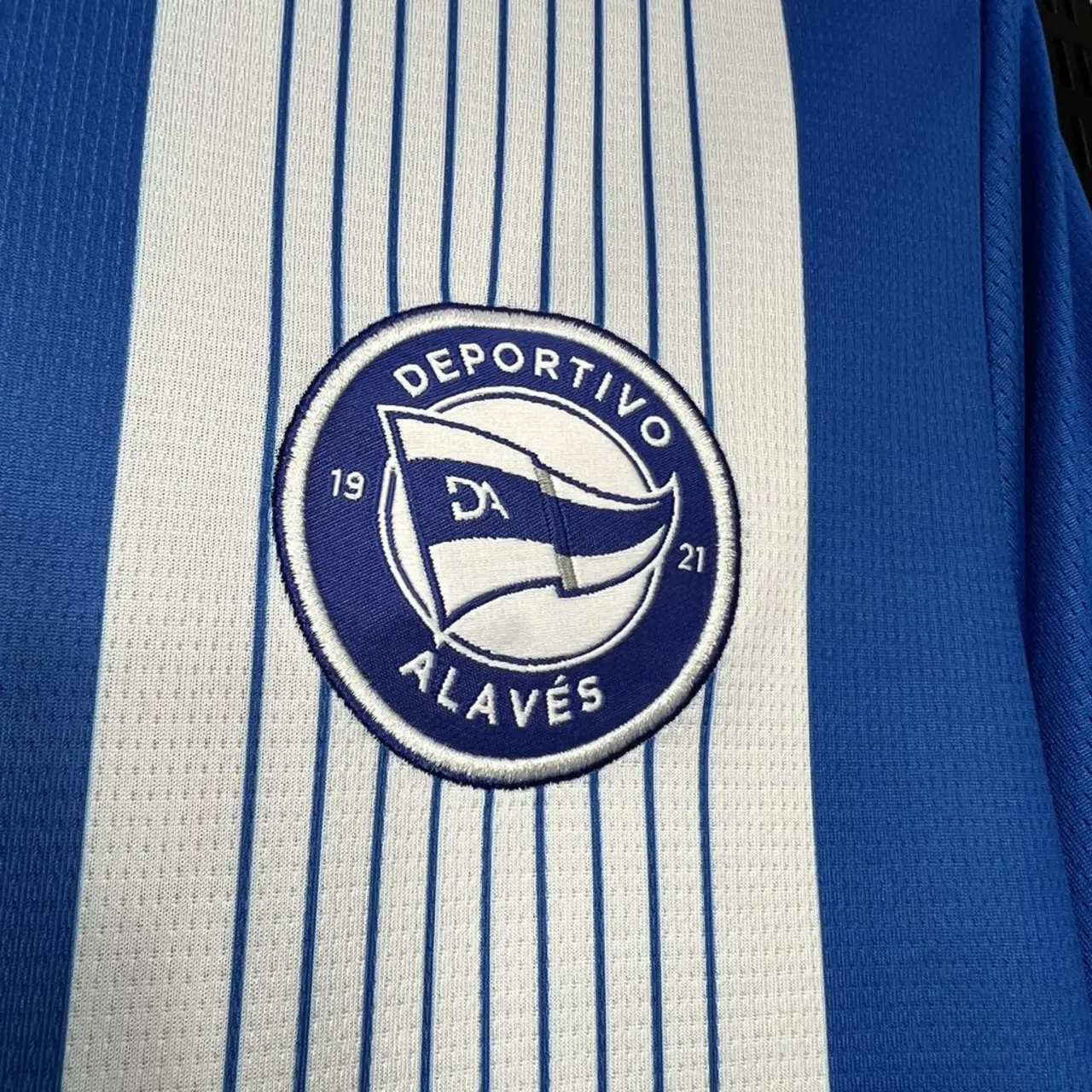 2024/2025 Alavés Home Football Shirt 1:1 Thai Quality
