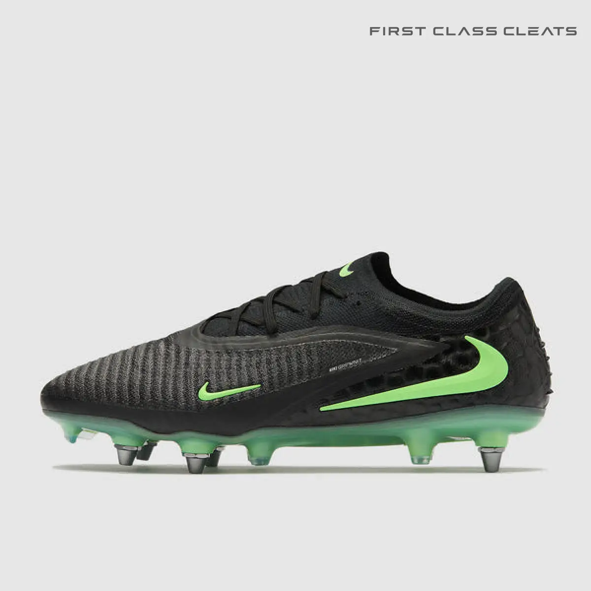 Phantom 6 Low Elite SG-Pro Black Pack