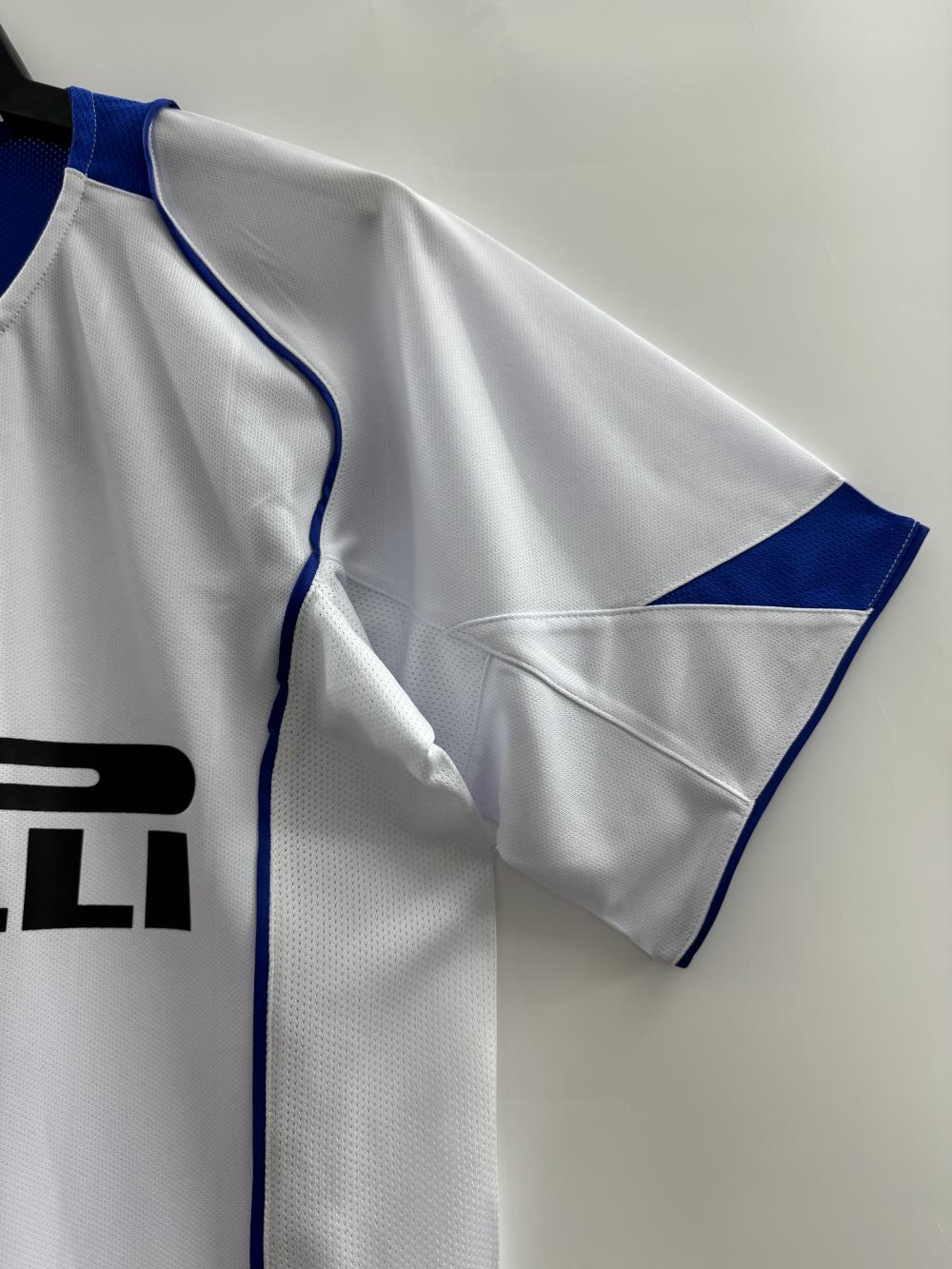 2004/2005 Retro Inter Milan Away Football Jersey 1:1 Thai Quality