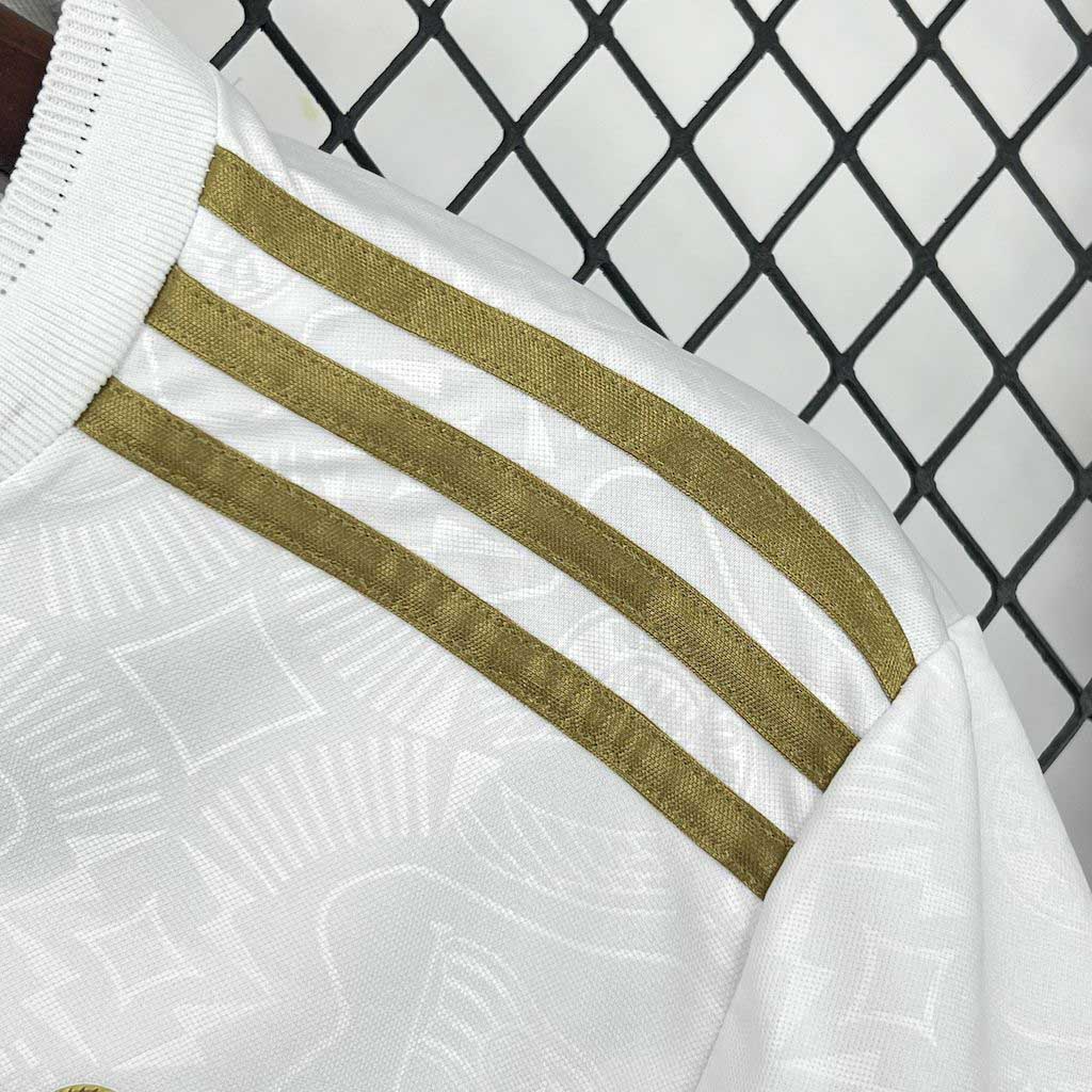 2025/2026 Bayern Munich 125th Anniversary Edition white Football Jersey 1:1 Thai Quality