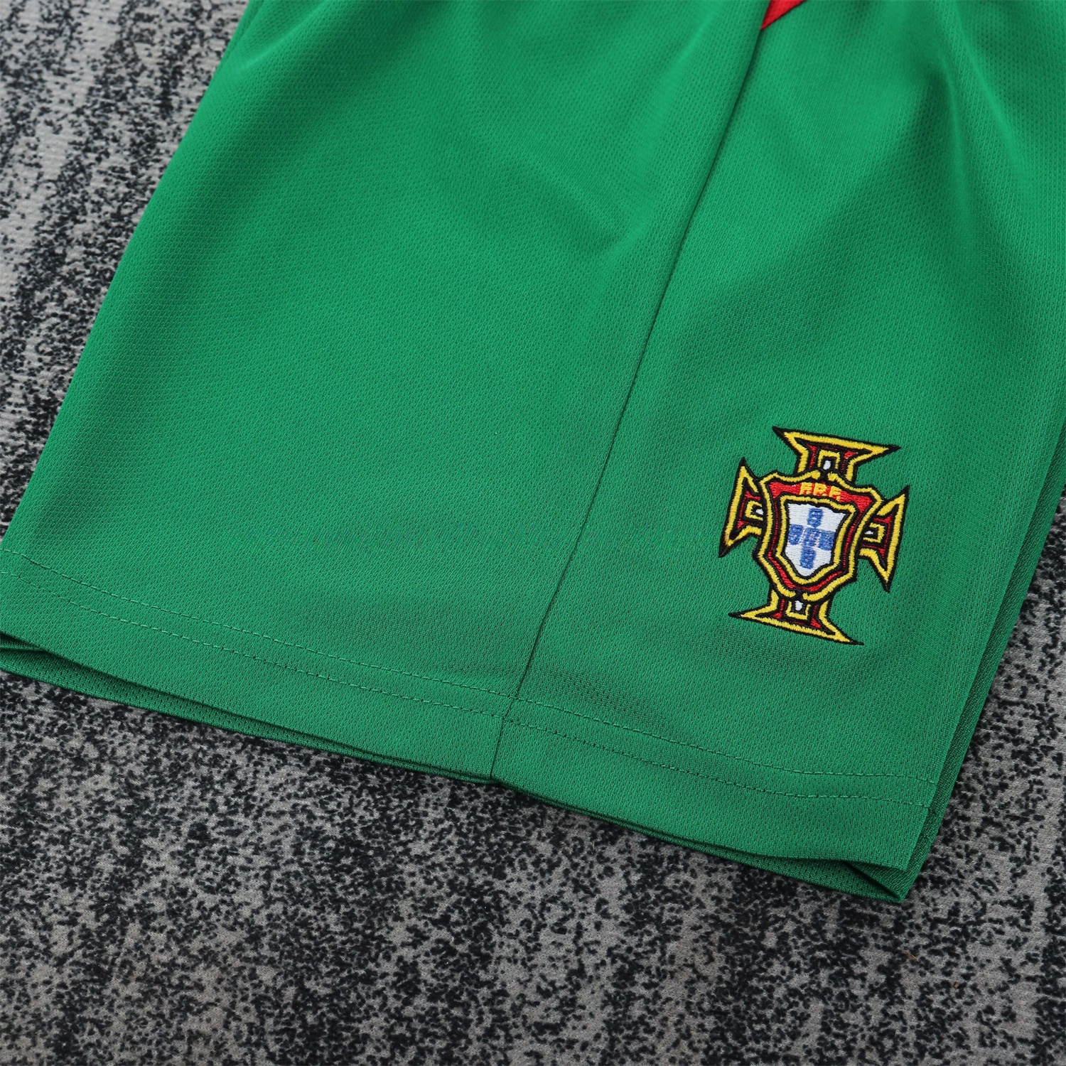 Retro Portugal 2004 Home Long Sleeves Kids Kit - UnitedFutballJersey