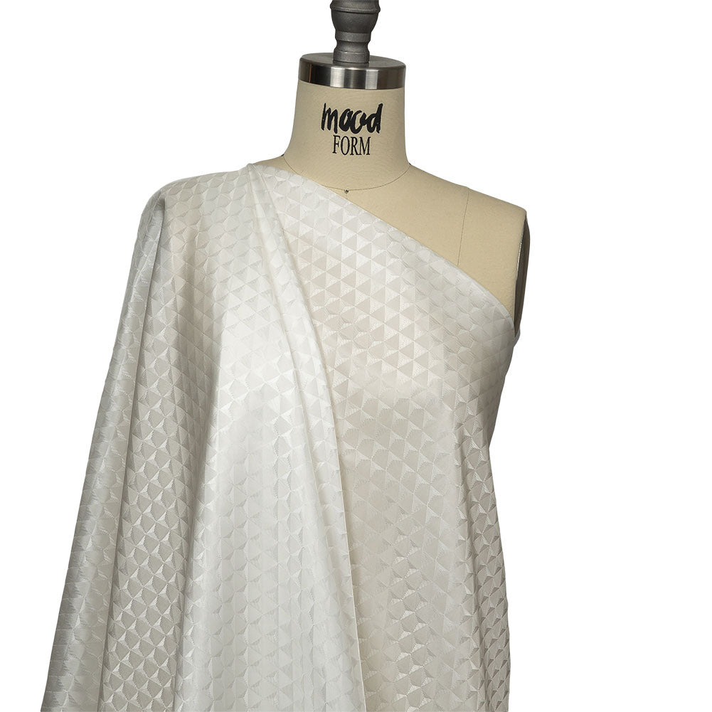 White Tonal Small Triangles Jacquard Lining - Joann Fabrics