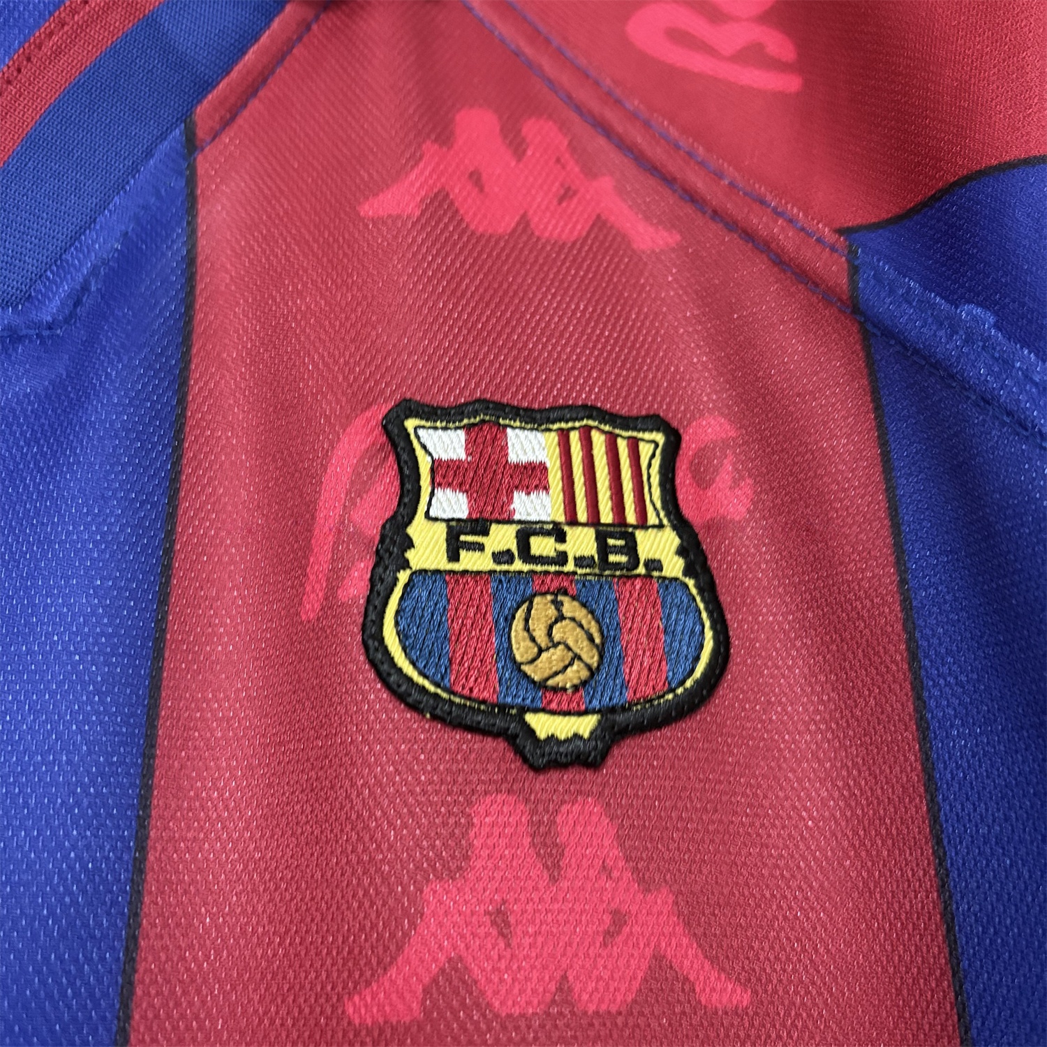 Retro Barcelona 1995-97 Home Jersey - UnitedFutballJersey