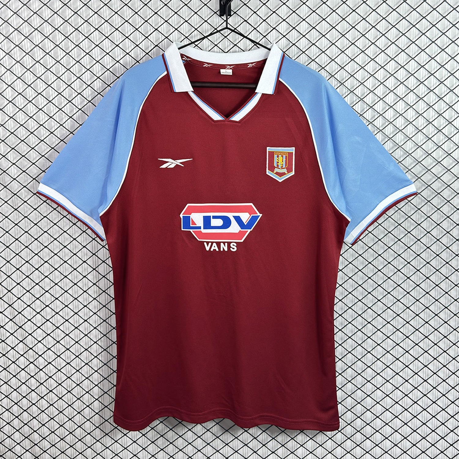 Retro Aston Villa 1998-99 Home Burgundy Jersey - UnitedFutballJersey