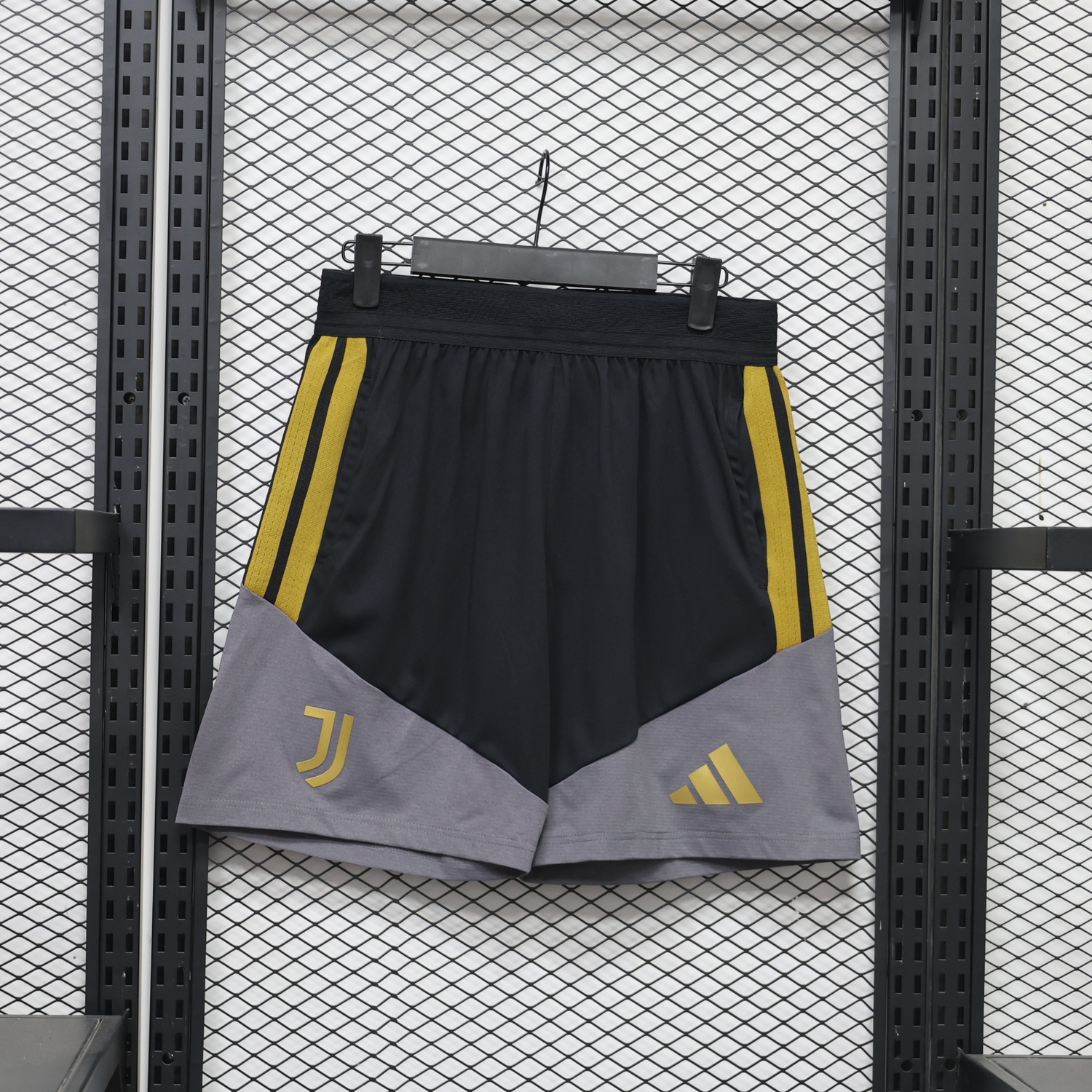 Juventus 26-27 Black Shorts - Player Version - UnitedFutballJersey