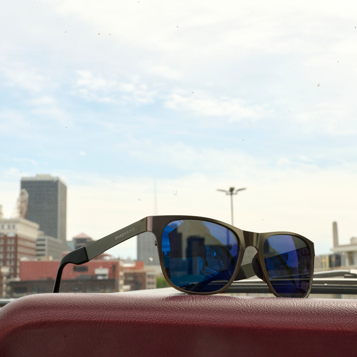 Metal Titan – Gunmetal Polarized