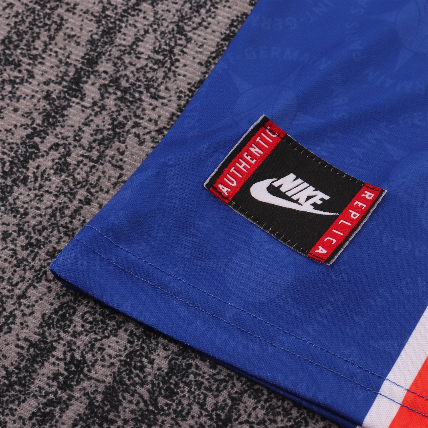 Retro Paris Saint-Germain PSG 1995-96 Home Kids Kit - UnitedFutballJersey