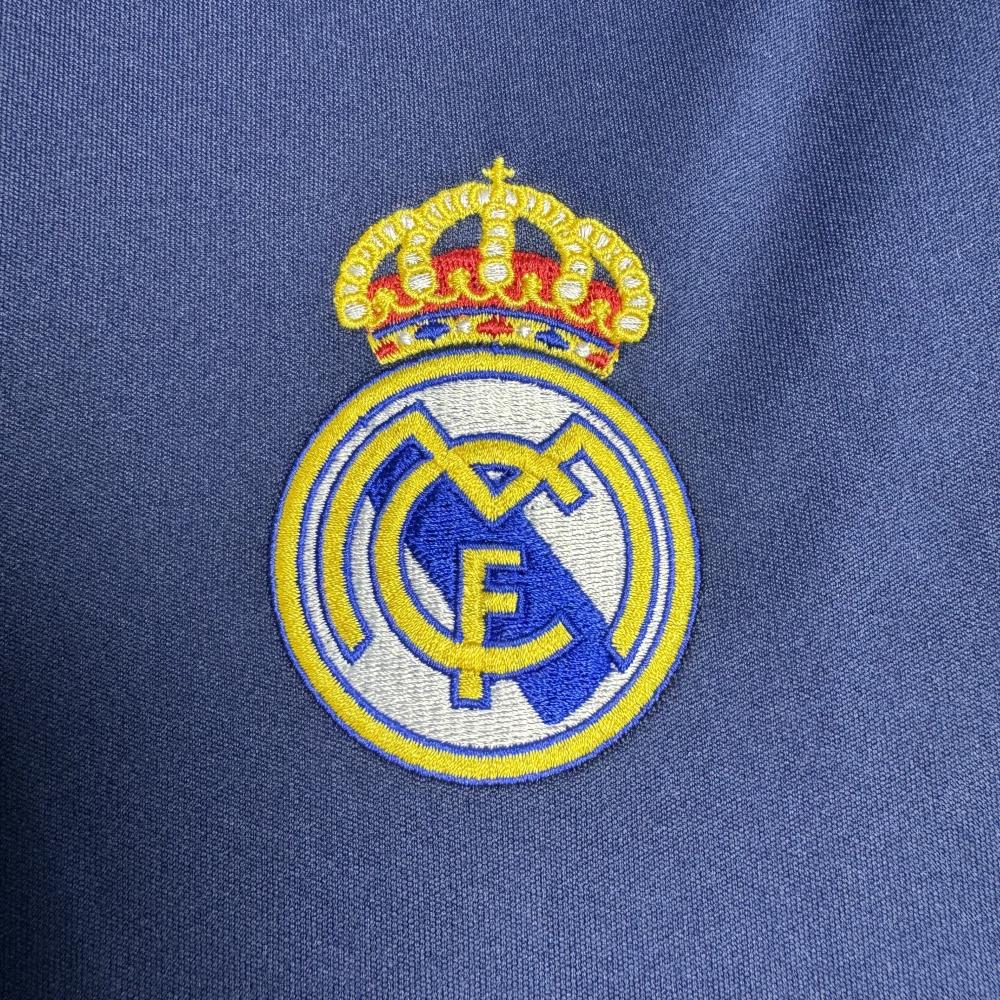 2005/2006 Retro Real Madrid Away Football Jersey 1:1 Thai Quality