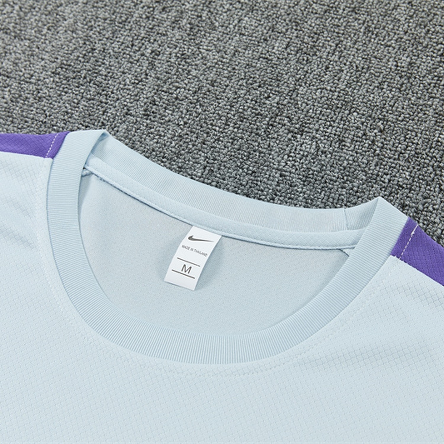 Barcelona 26-27 Kids Short-Sleeve Training Set - Light Grey Top & Black Shorts - UnitedFutballJersey