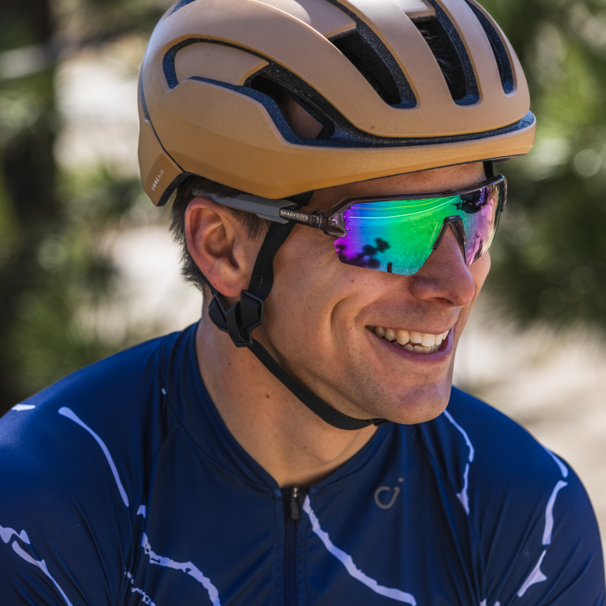Apex – Smoke Emerald Polarized