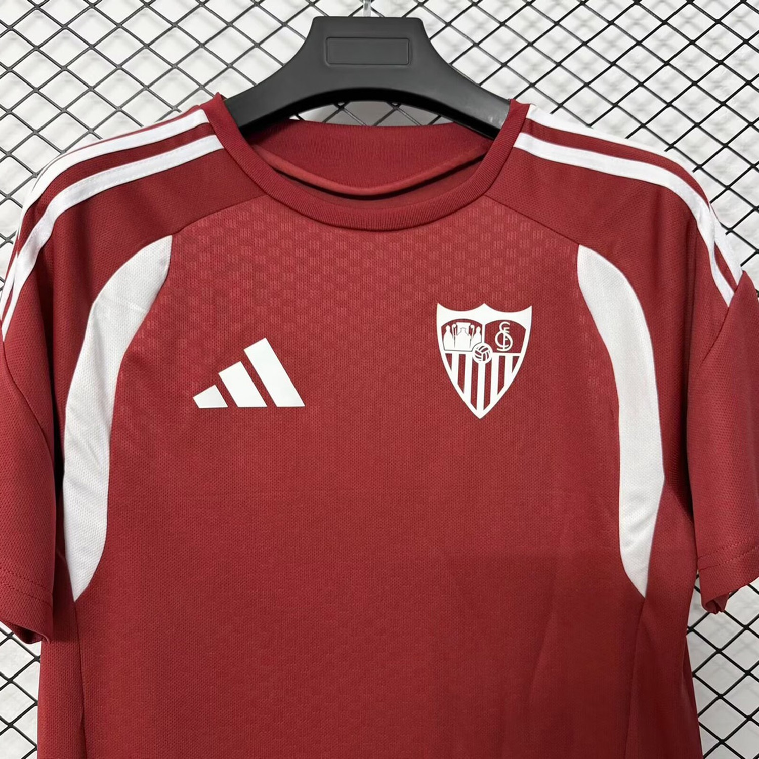 Sevilla 26-27 Red Training Jersey - Fans Version - UnitedFutballJersey