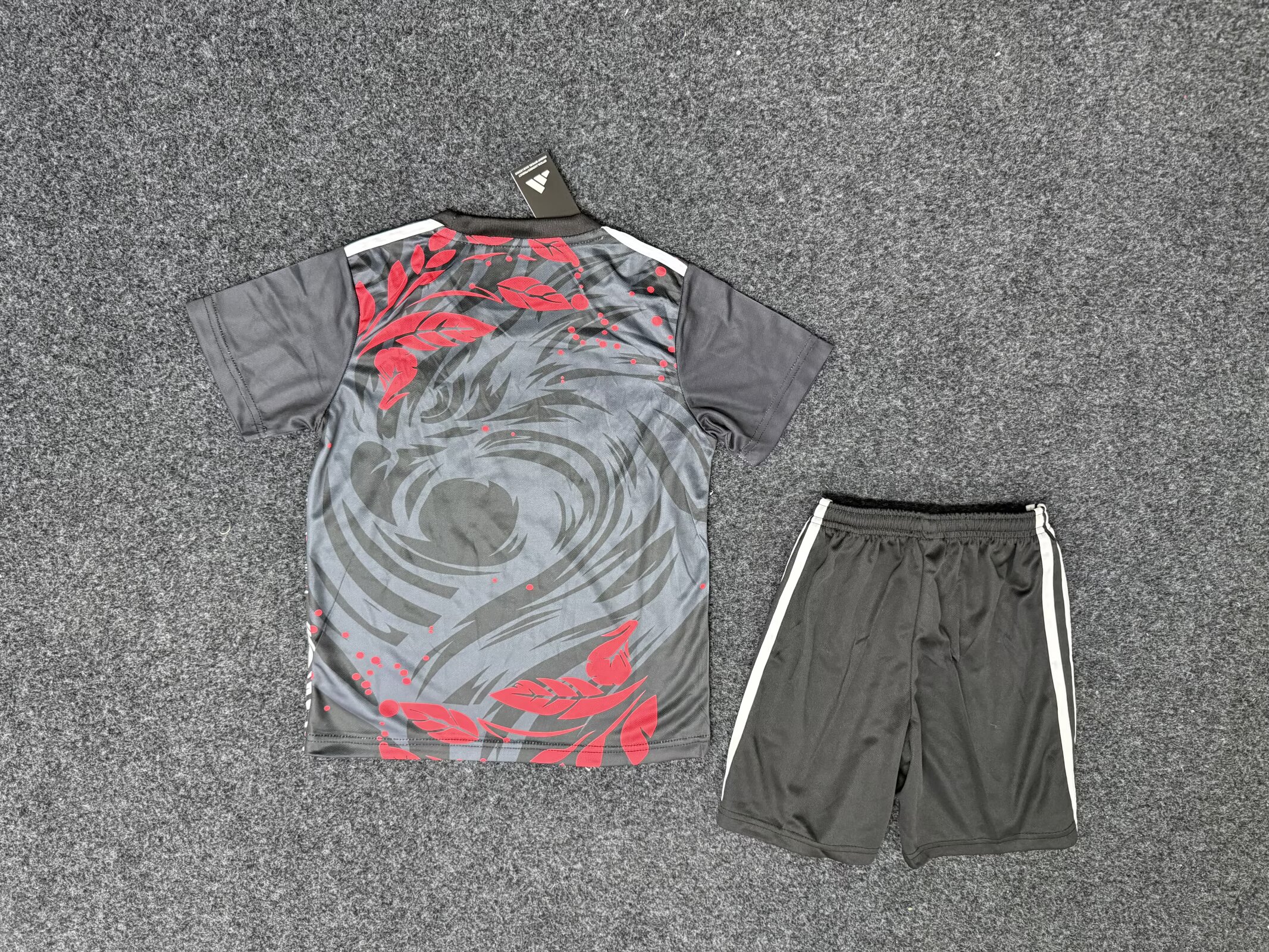 2025/2026 Liverpool Special Edition 02 Football Jersey 1:1 Thai Quality Kids Size
