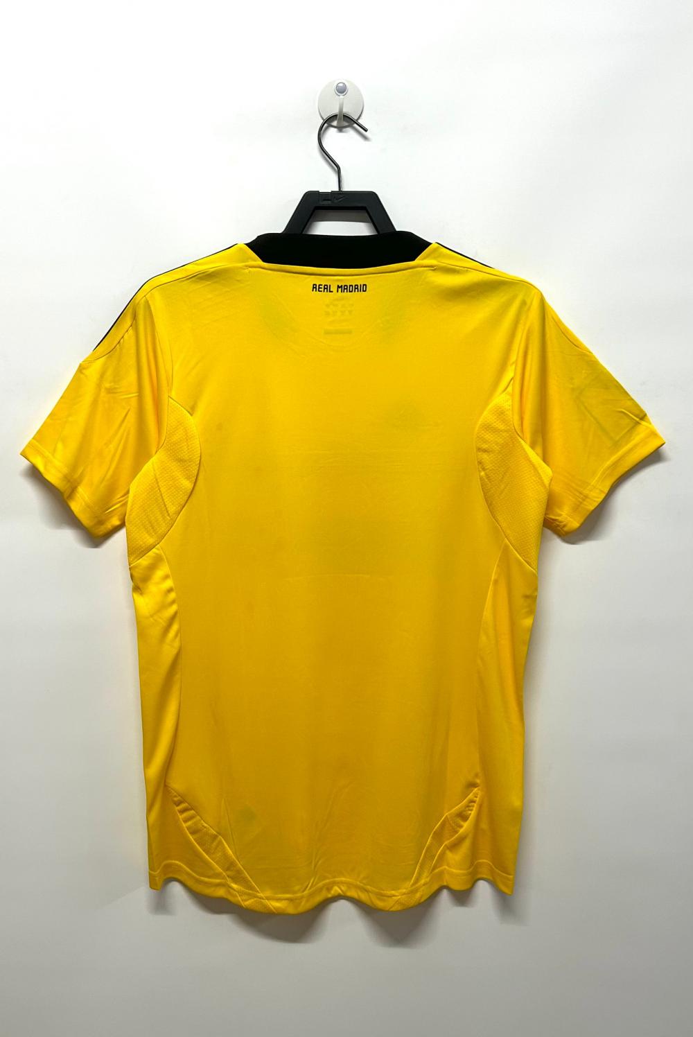 2011/2012 Retro Real Madrid Goalkeeper Football Jersey 1:1 Thai Quality