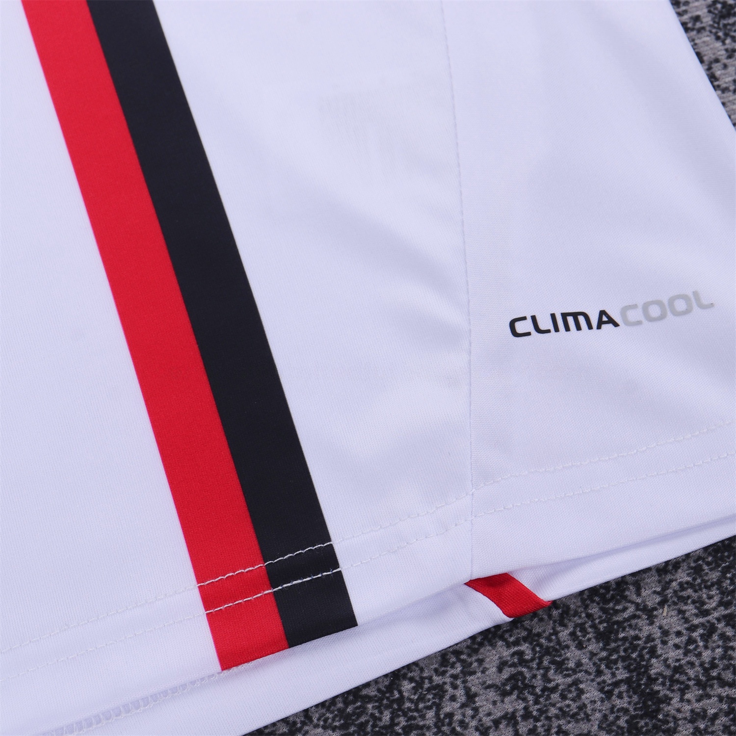 Retro AC Milan 2011-12 Away Kids Kit - UnitedFutballJersey