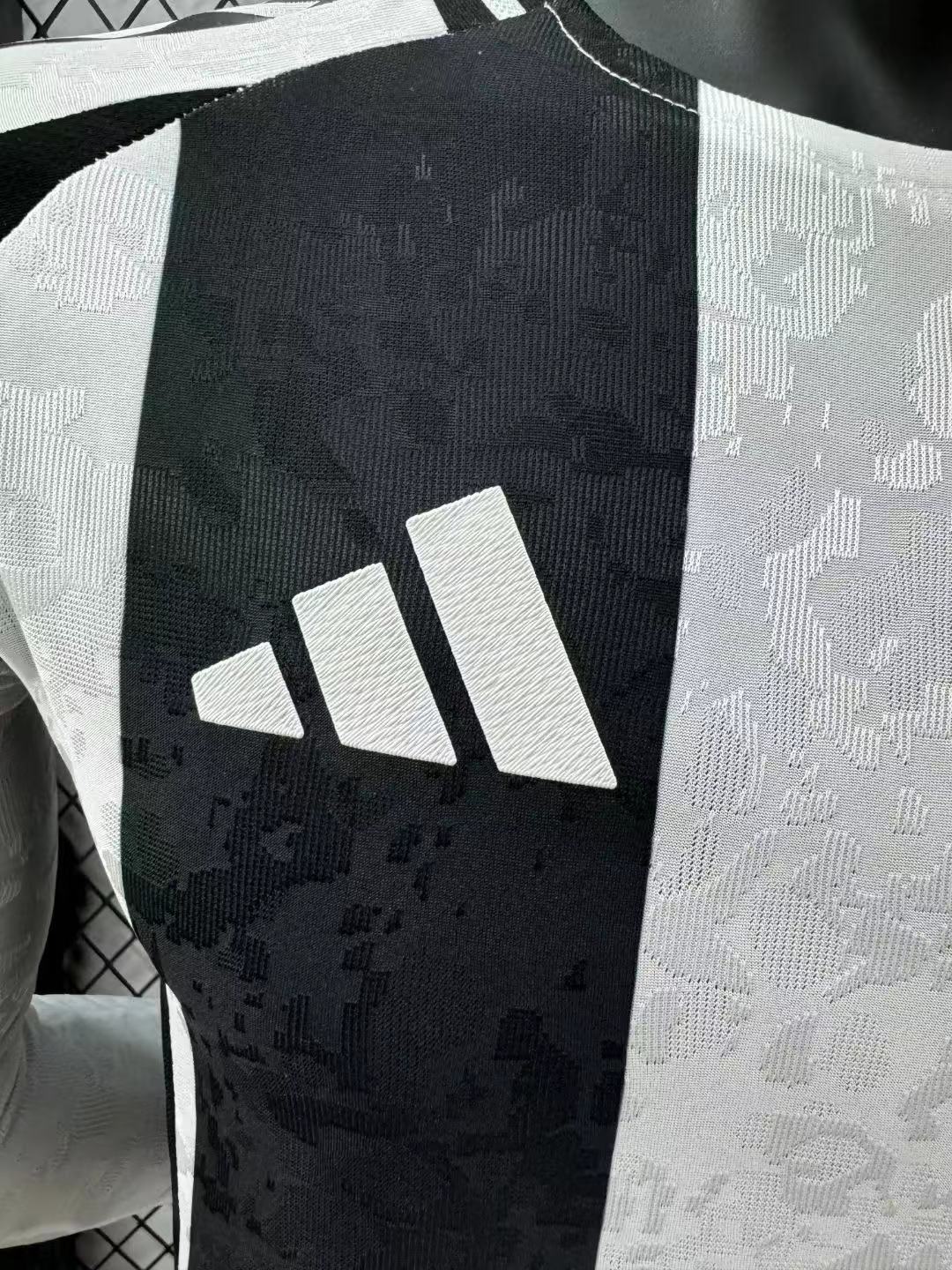 2024/2025 Player Version Juventus Home Long Sleeve Football Shirt 1:1 Thai Quality