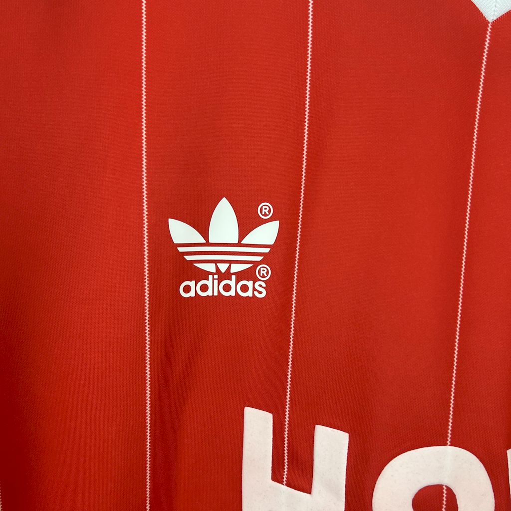 1983-1984 Retro Hamburger SV Away Football Jersey 1:1 Thai Quality