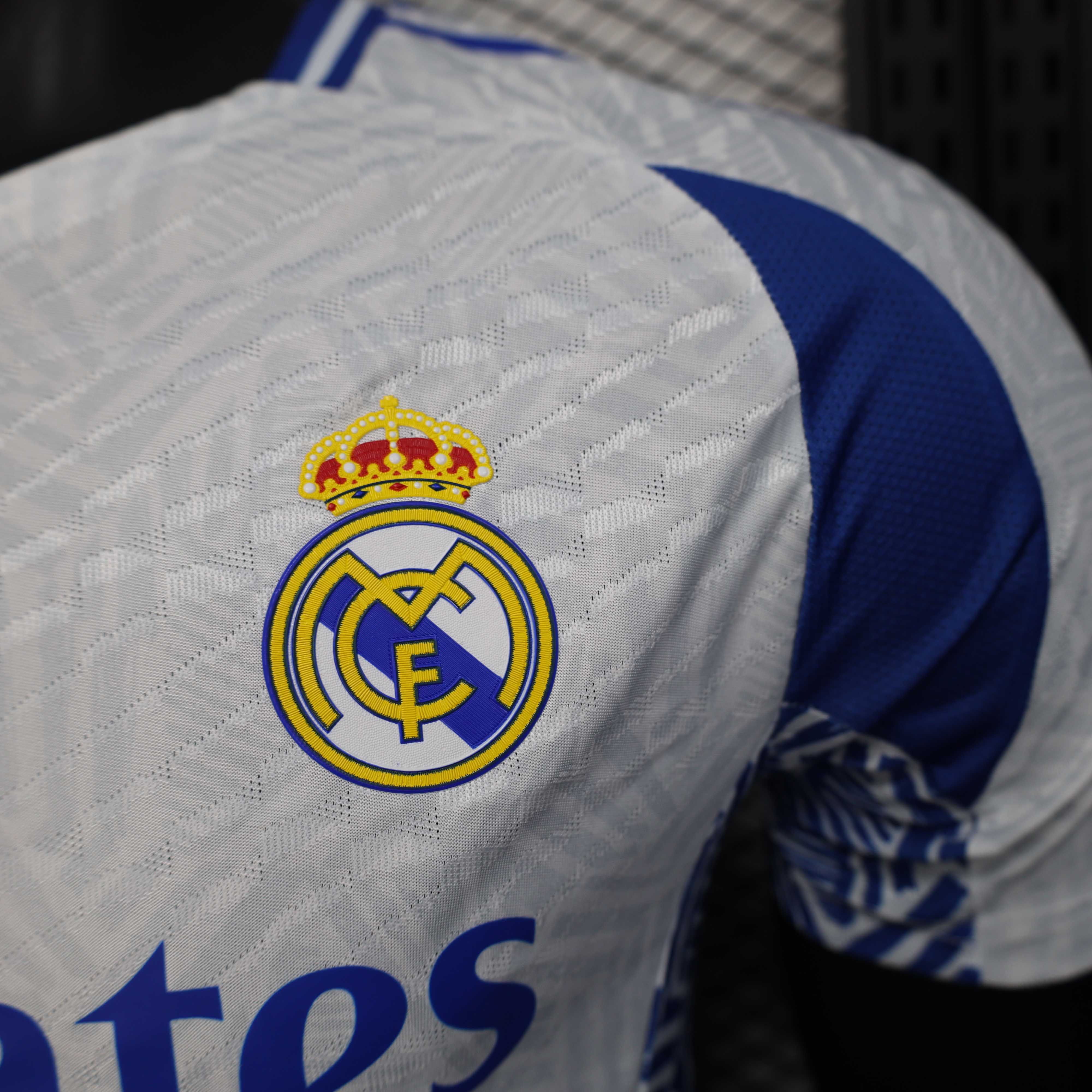 2025/2026 Player Version Real Madrid Special Edition 18 Football Jersey 1:1 Thai quality