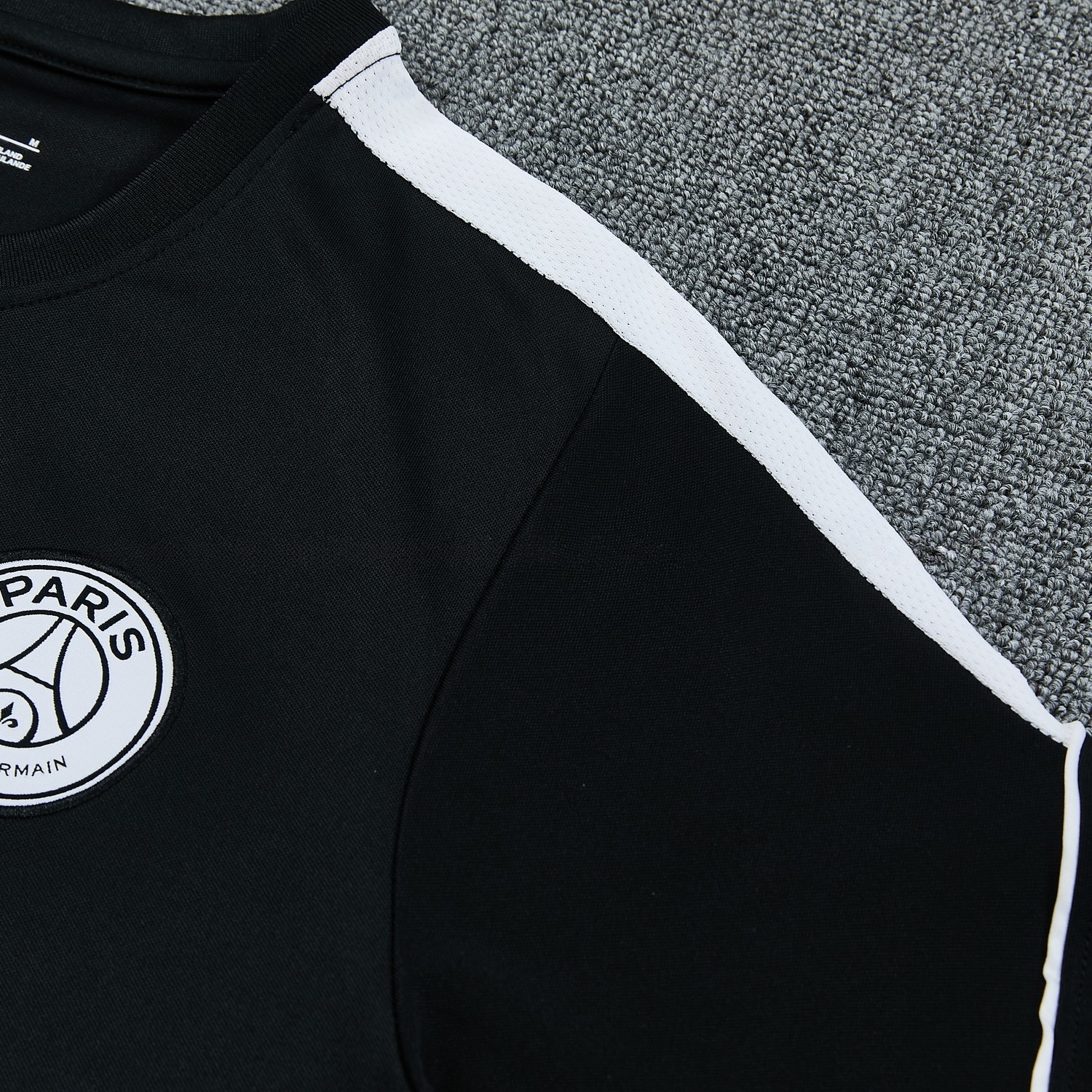 Paris Saint-Germain PSG 26-27 White Chest Sponsors Short-Sleeve Training Set - Black Top & Black Shorts - UnitedFutballJersey