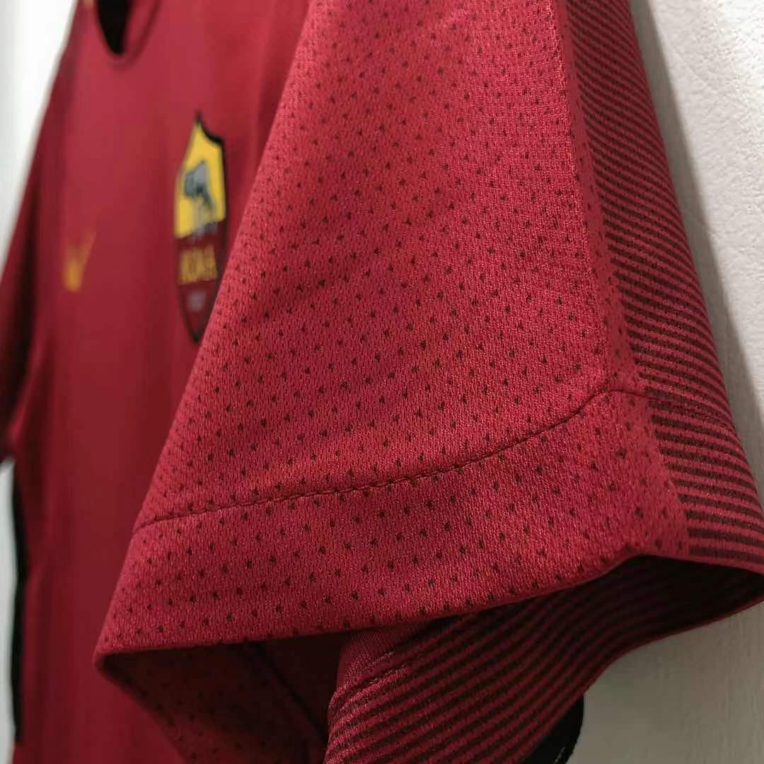 2017/2018 Retro Roma Home Soccer Jersey 1:1 Thai Quality