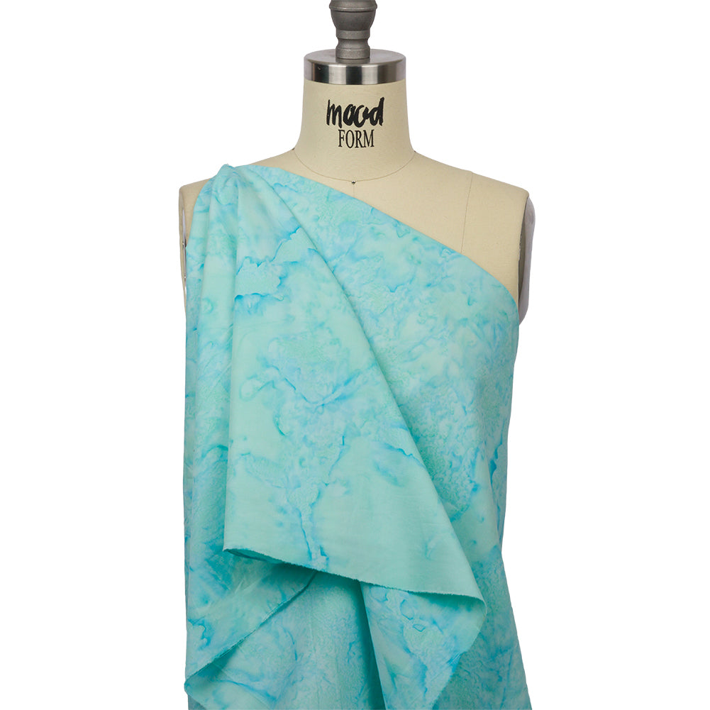 Island Batiks Foundation Basics Aqua Abstract Quilting Cotton - Joann Fabrics
