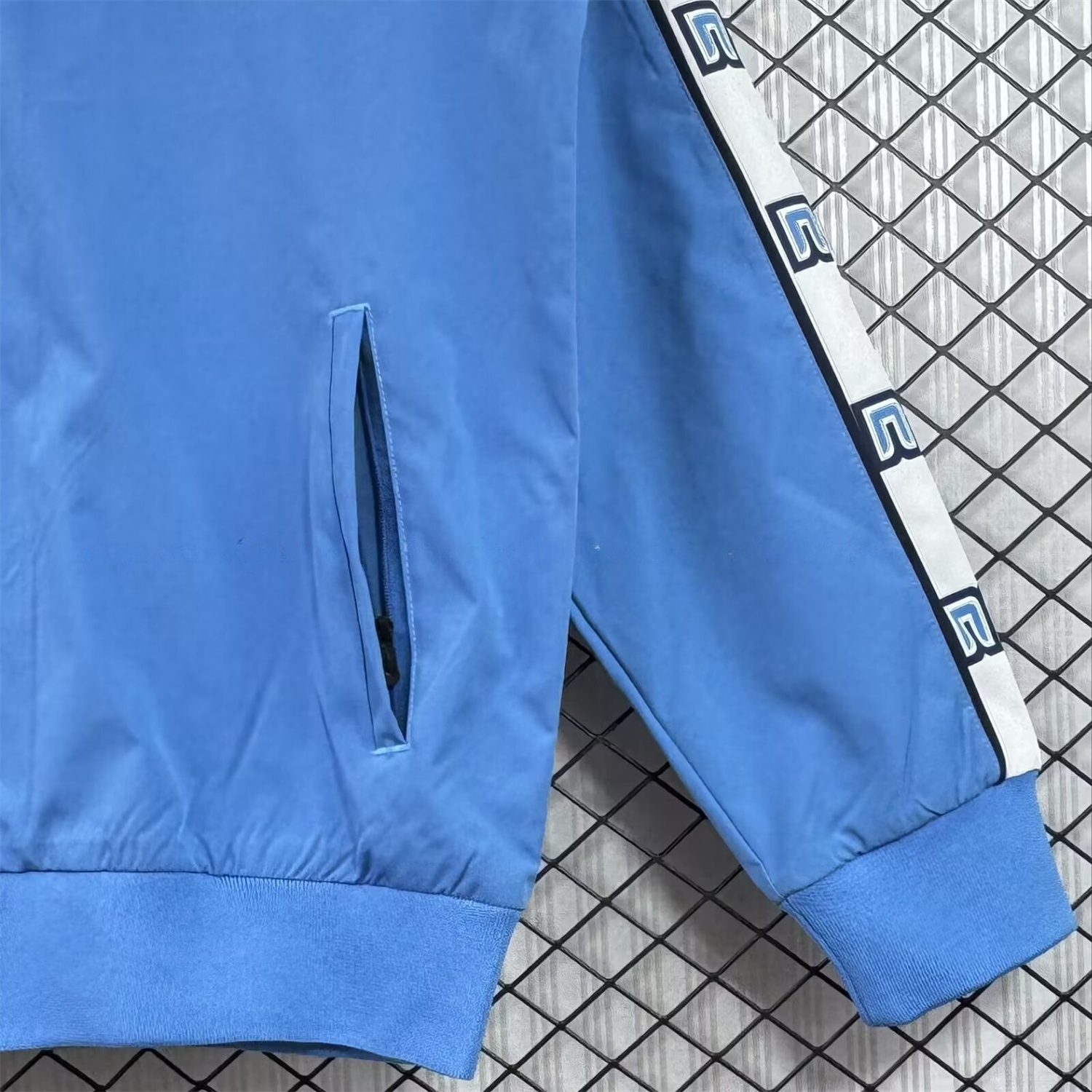 Retro Napoli 1987-88 Blue Windbreaker - UnitedFutballJersey